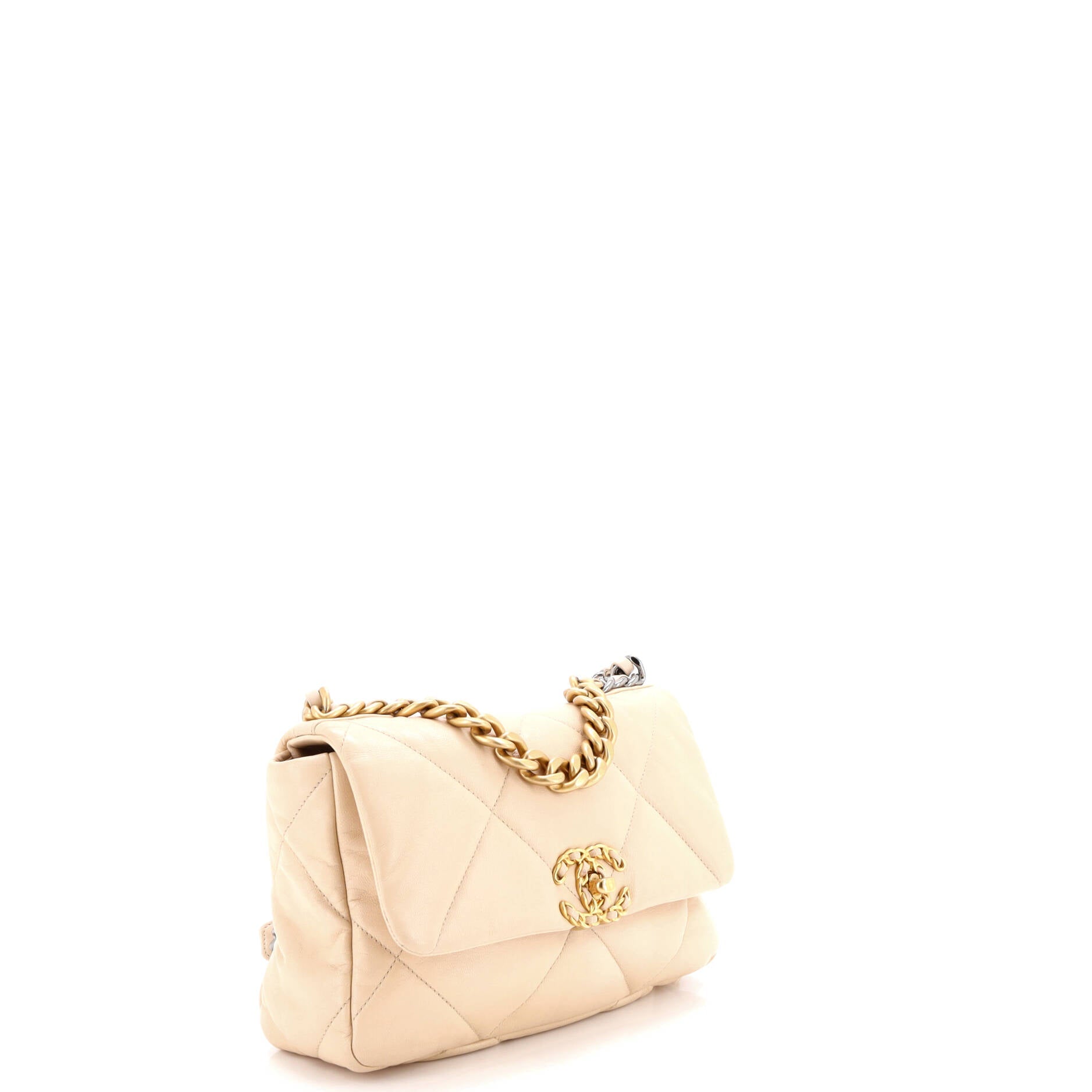 19 Flap Bag Quilted Leather Medium