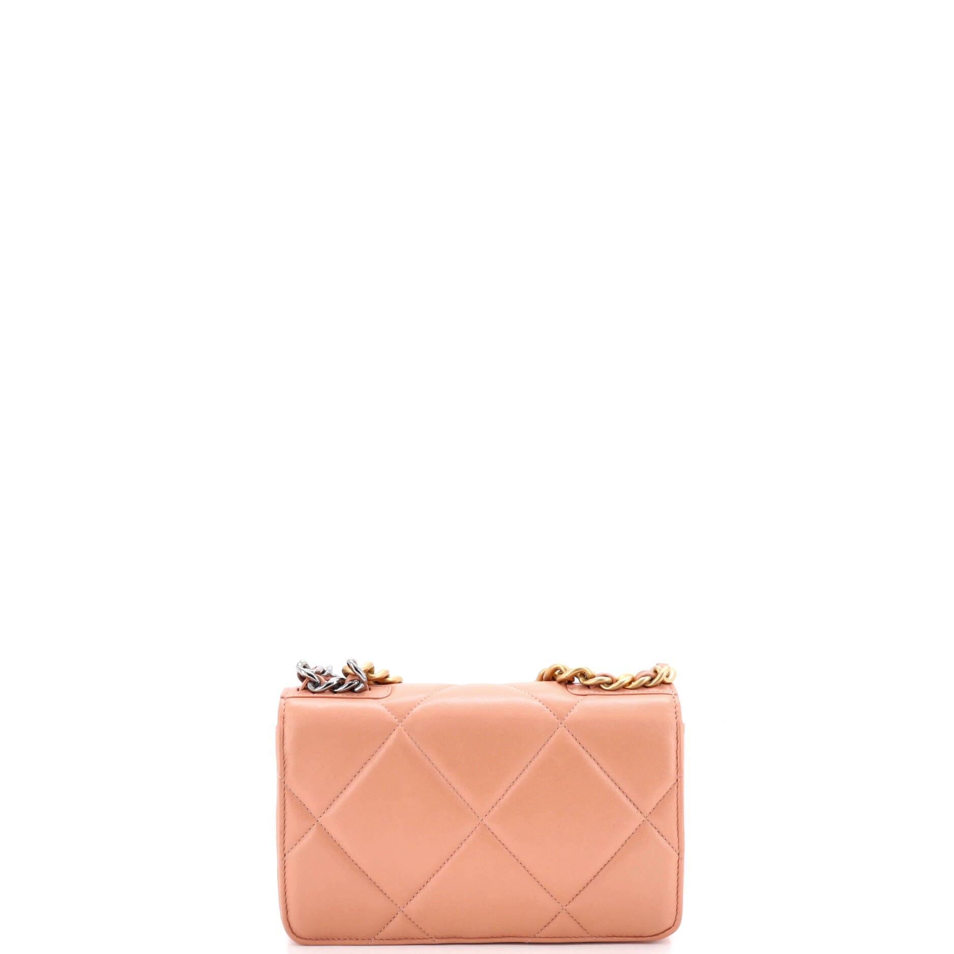 19 Wallet on Chain Quilted Lambskin