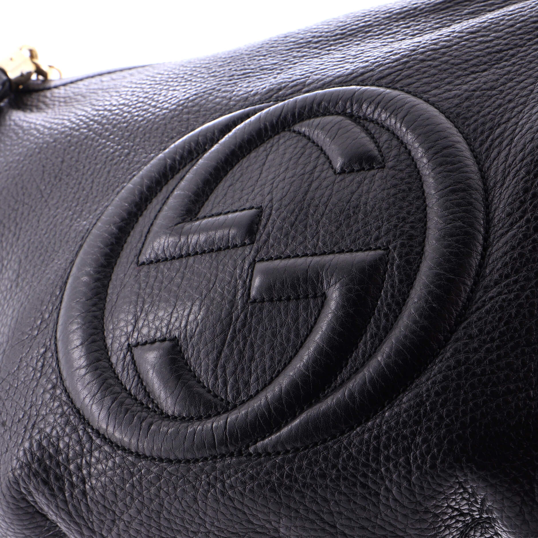 Soho Messenger Bag Leather Medium