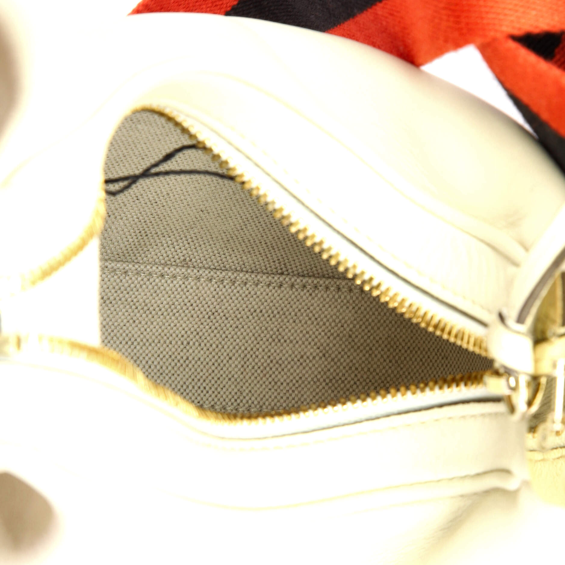 Attache Shoulder Bag Leather Small