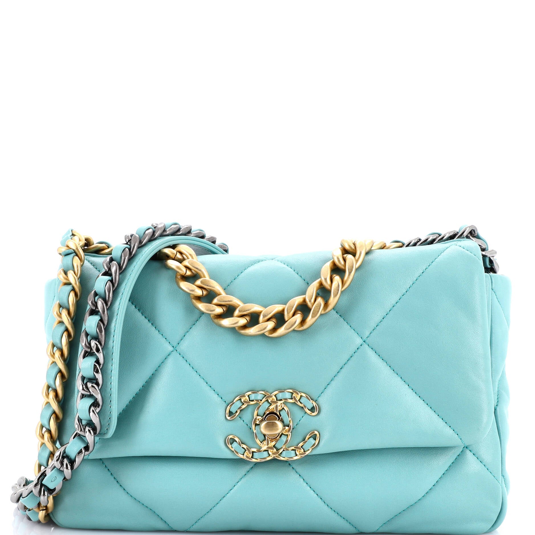 19 Flap Bag Quilted Leather Medium