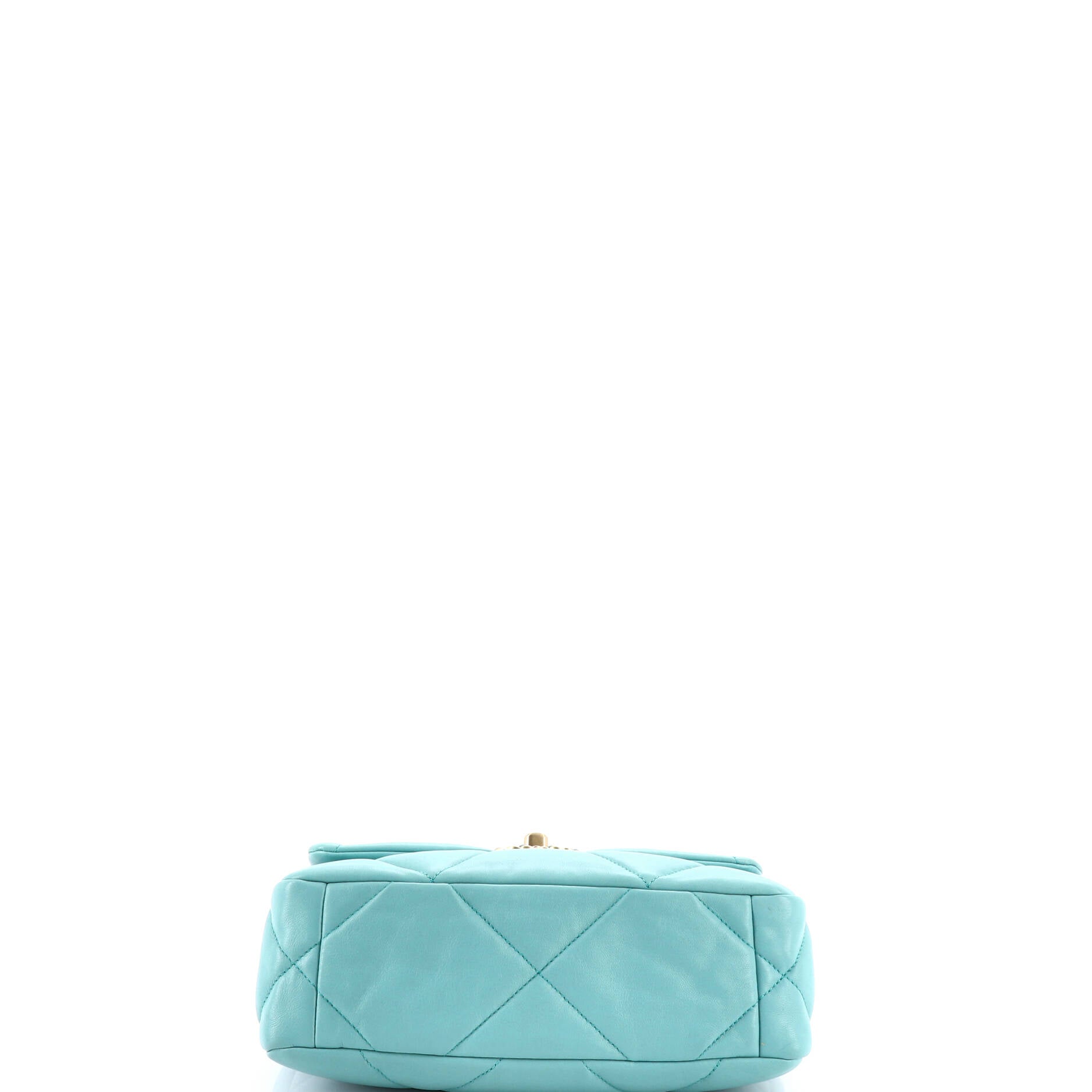19 Flap Bag Quilted Leather Medium
