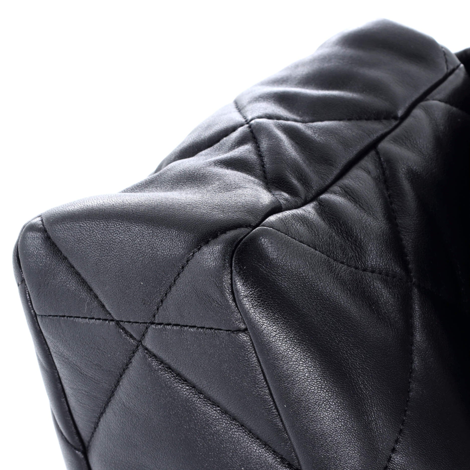 19 Flap Bag Quilted Leather Large