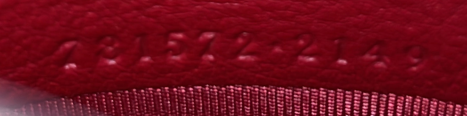 GG Marmont Flap Bag Matelasse Patent Mini