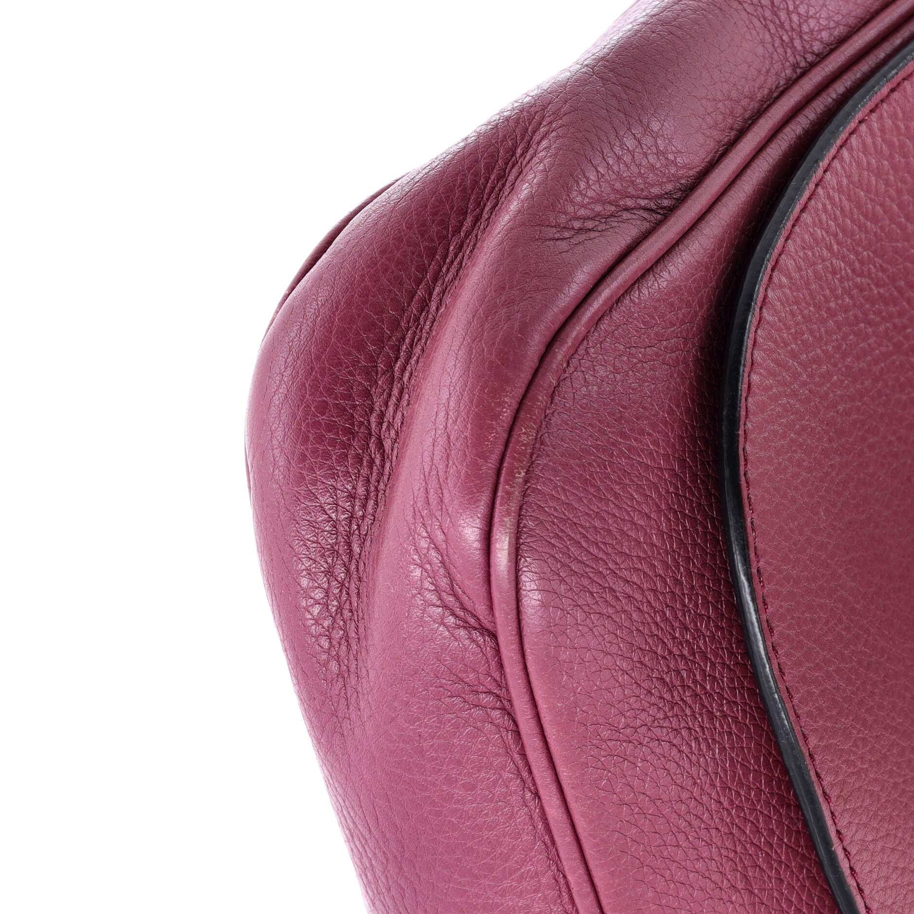 Soho Chain Crossbody Bag Leather Medium
