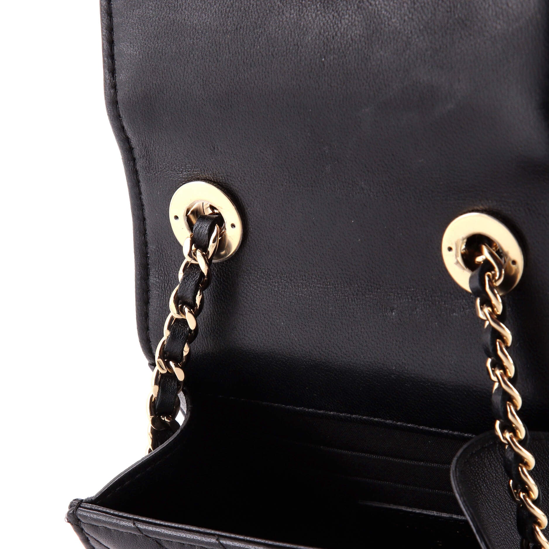 Trendy CC Clutch with Chain Chevron Lambskin Small