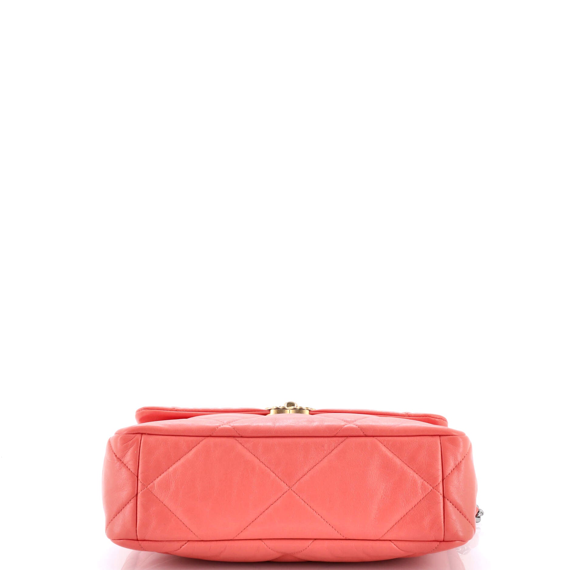 19 Flap Bag Quilted Leather Medium
