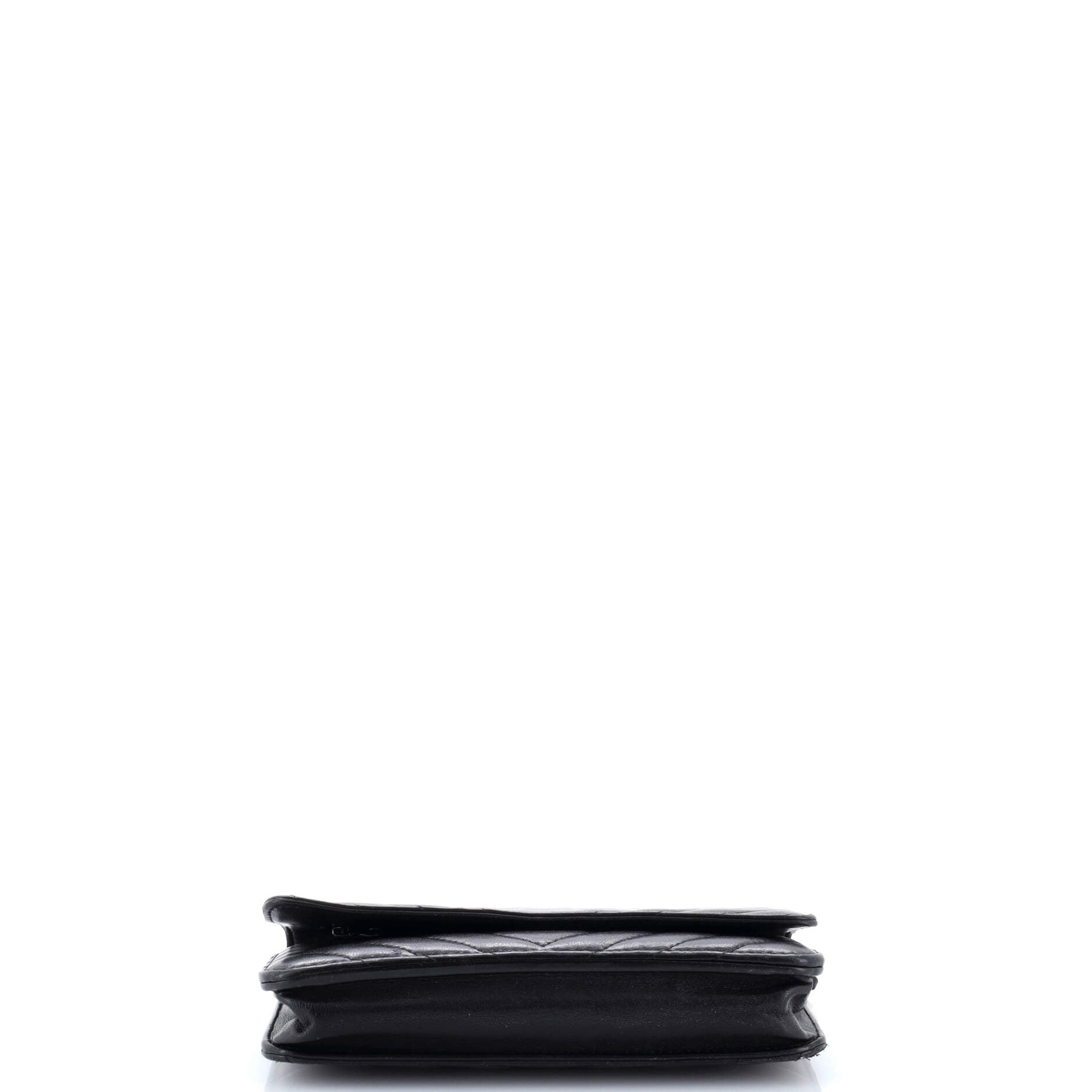 Wallet on Chain Chevron Lambskin