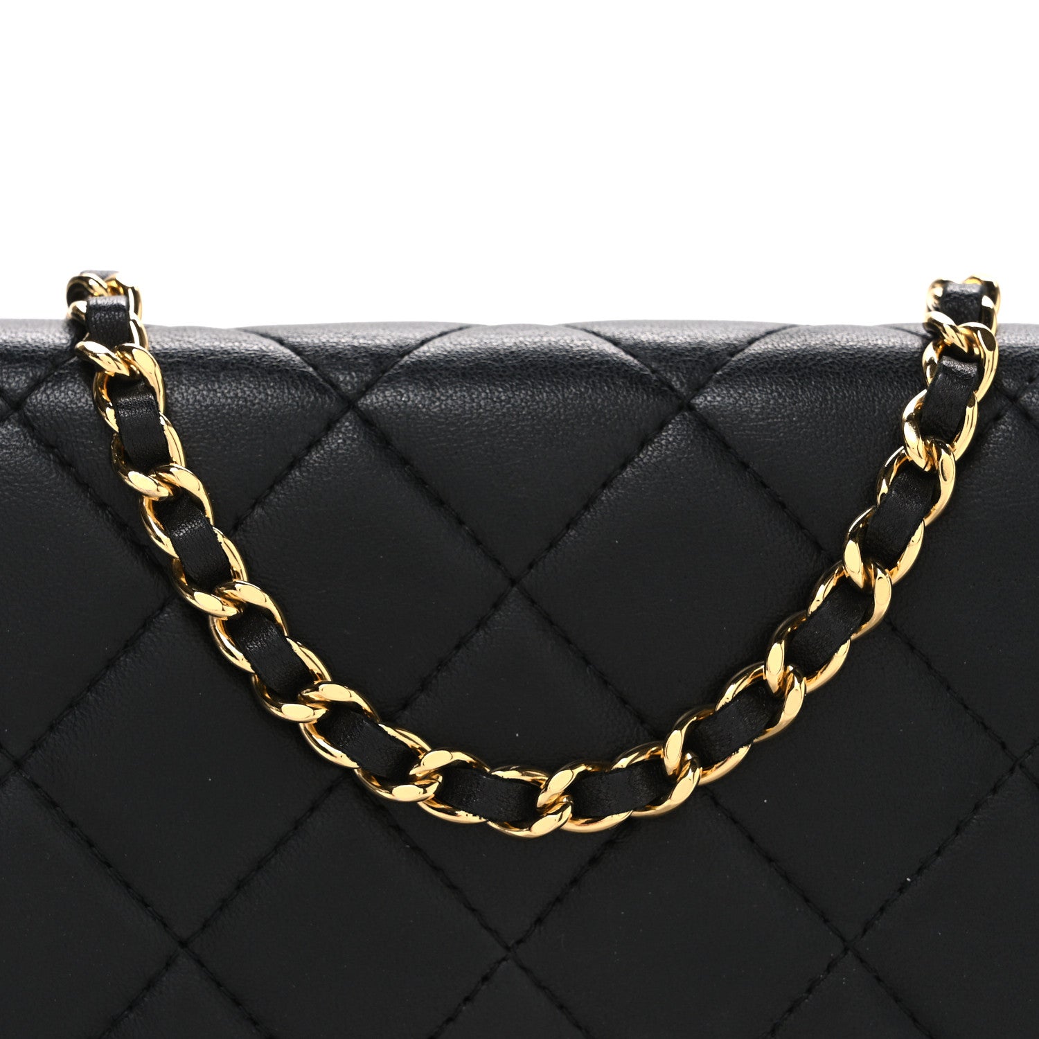 Lambskin Quilted Wallet On Chain WOC Black