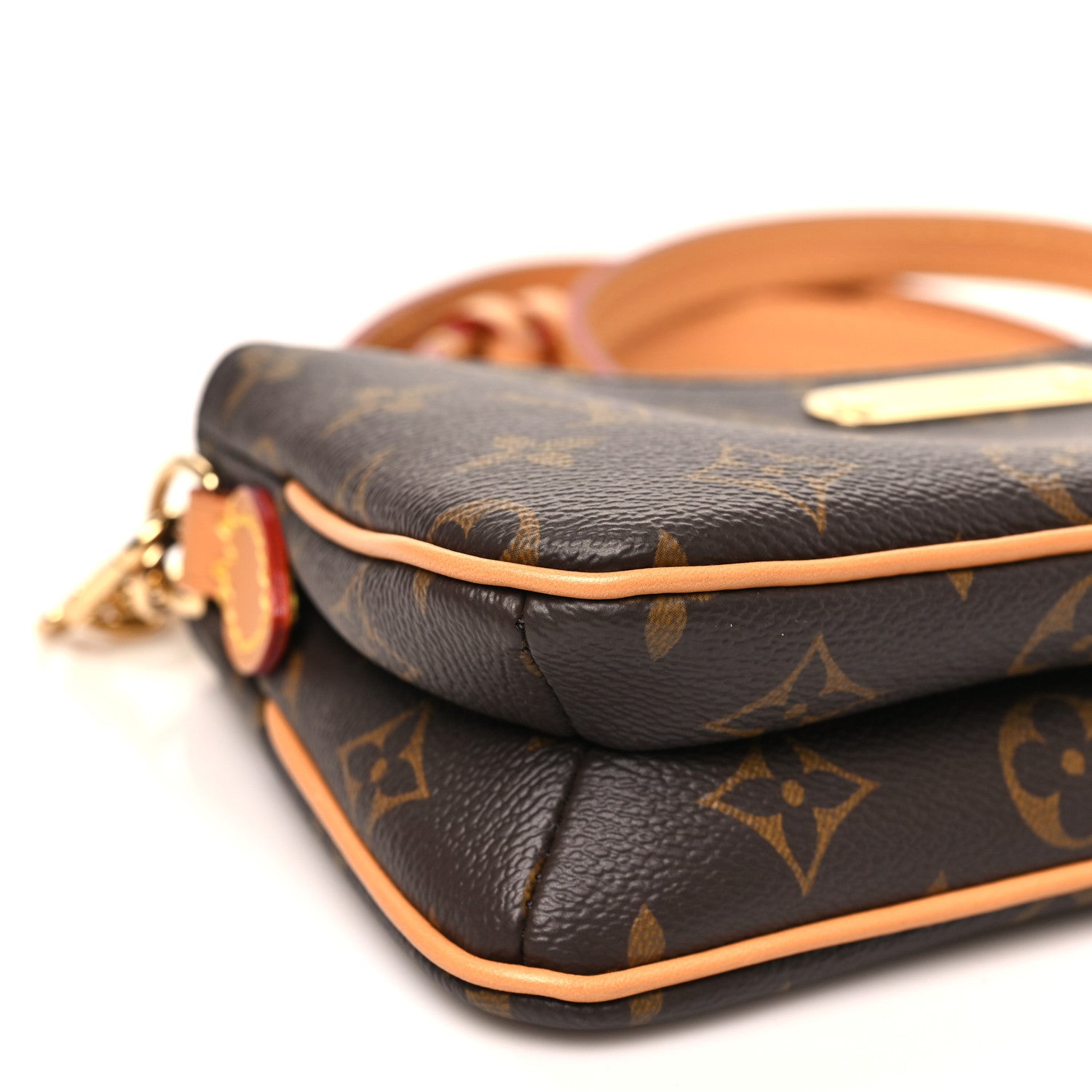 Monogram Liv Pochette