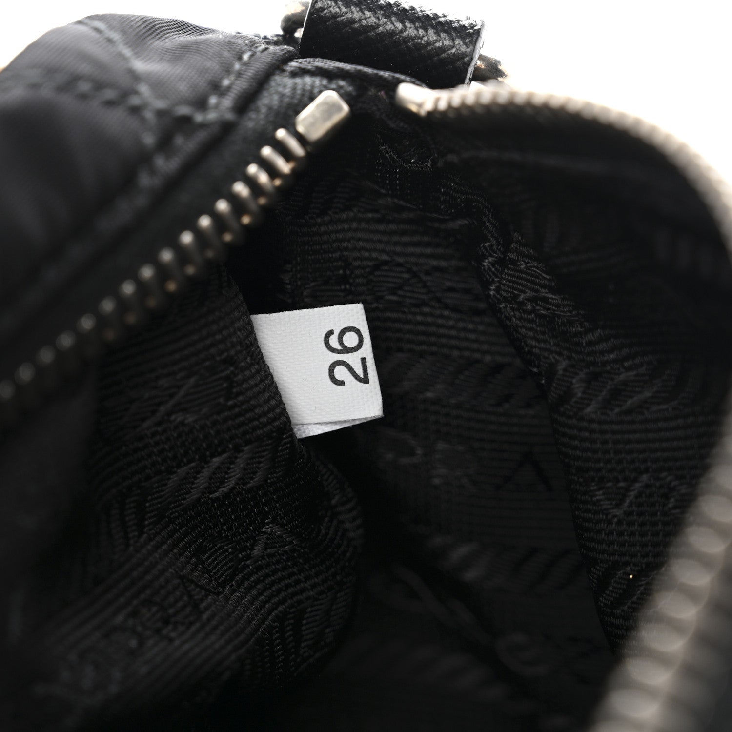 Tessuto Nylon Saffiano Impunturato Quilted Barrel Pochette Black