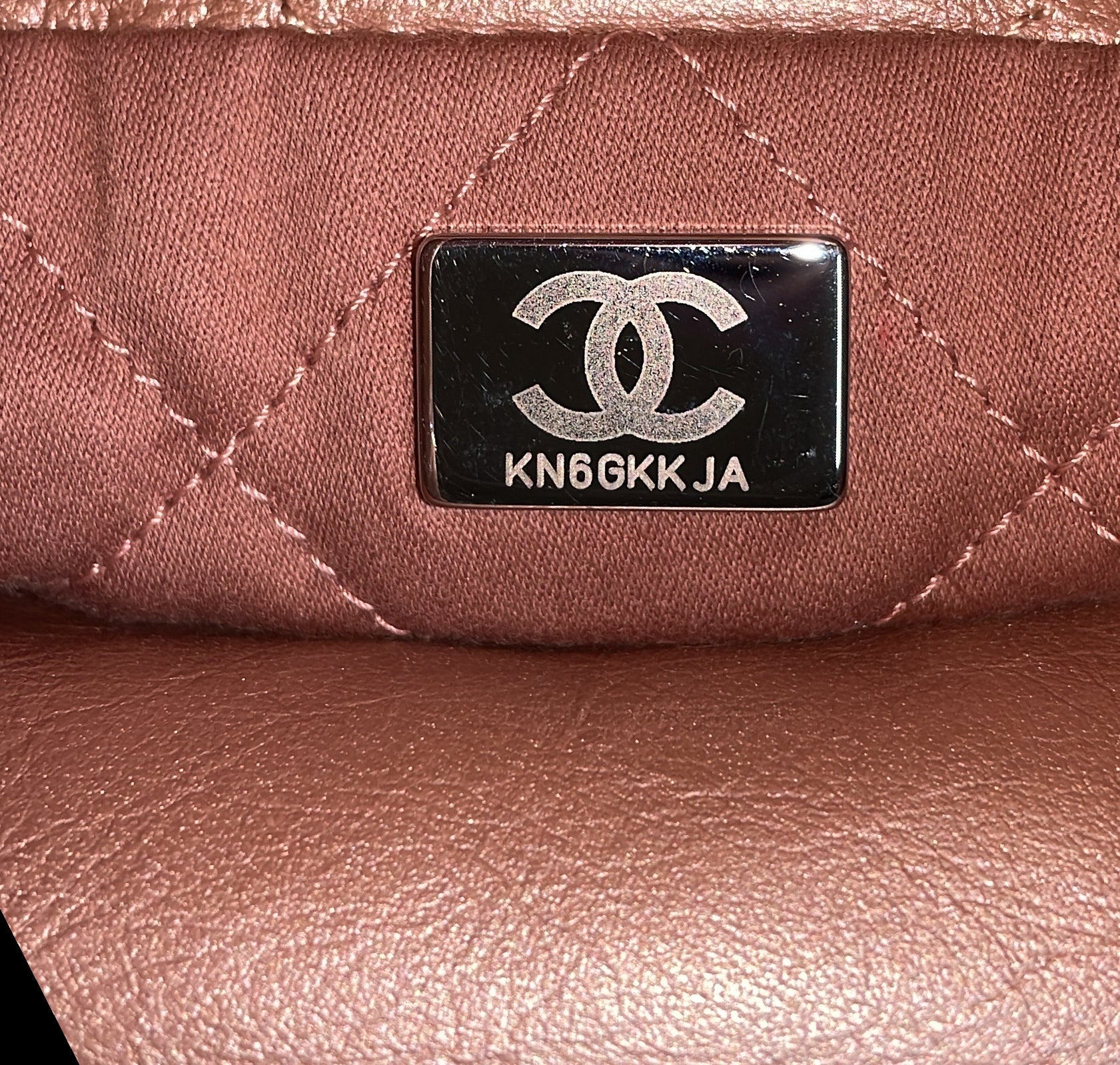 22 Chain Hobo Quilted Calfskin Small