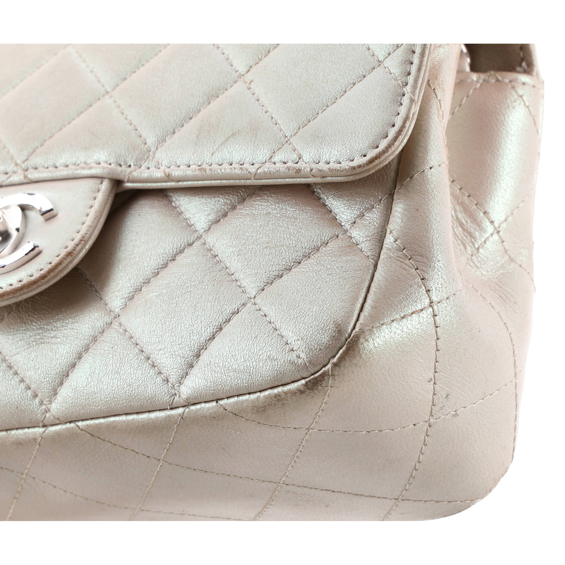 Classic Single Flap Bag Quilted Lambskin Mini