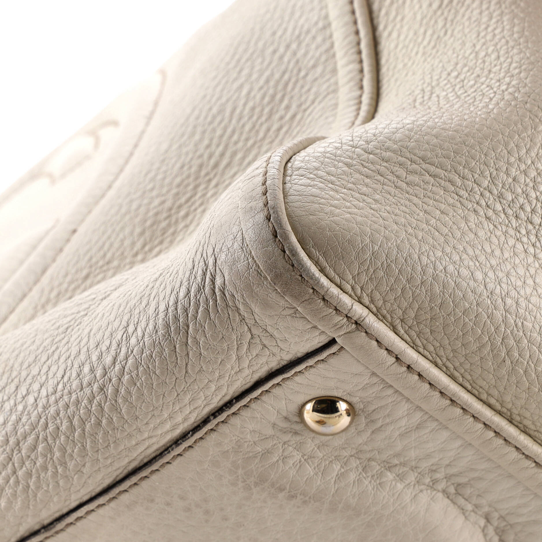 Soho Shoulder Bag Leather Medium