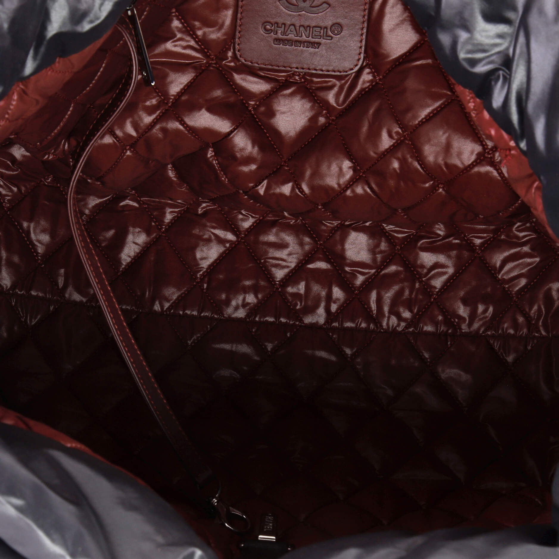 Coco Cocoon Reversible Tote Quilted Nylon Medium