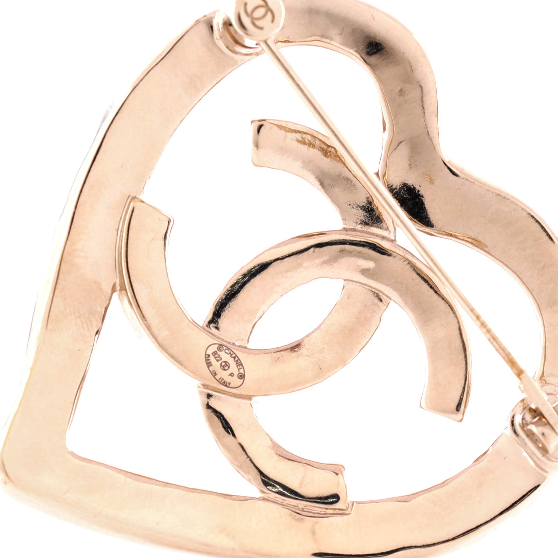 Coco In Love Heart CC Brooch Metal