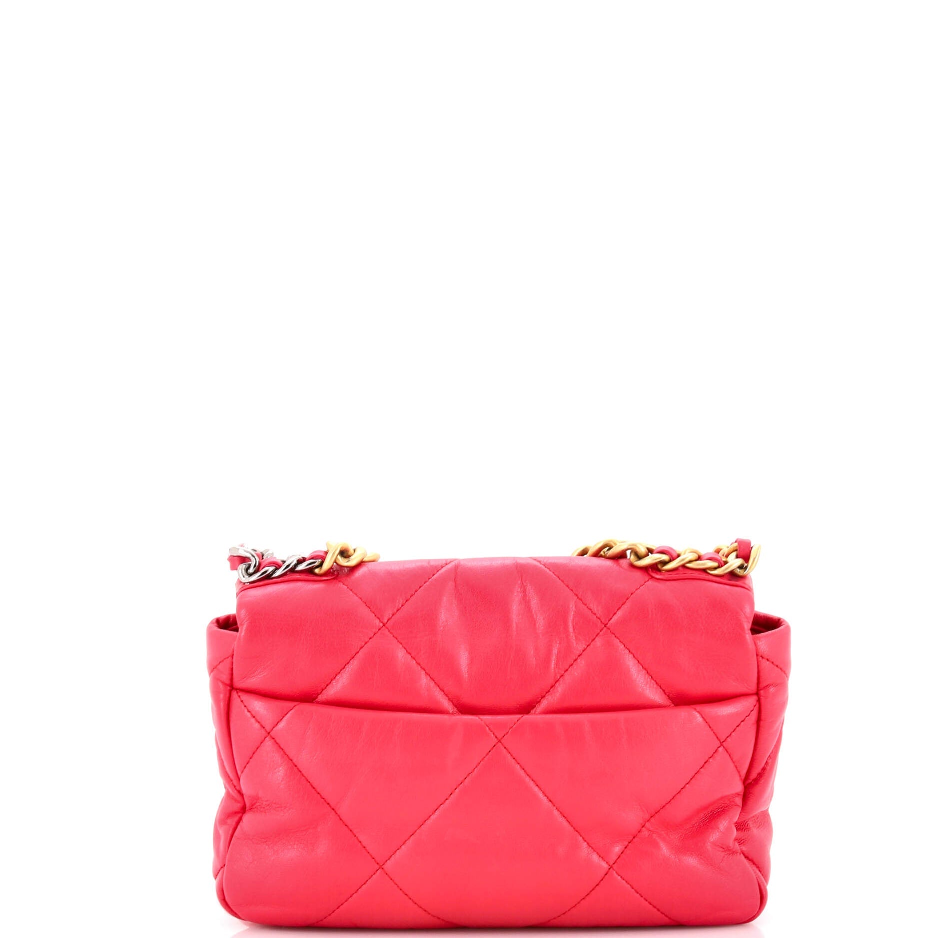 19 Flap Bag Quilted Leather Medium