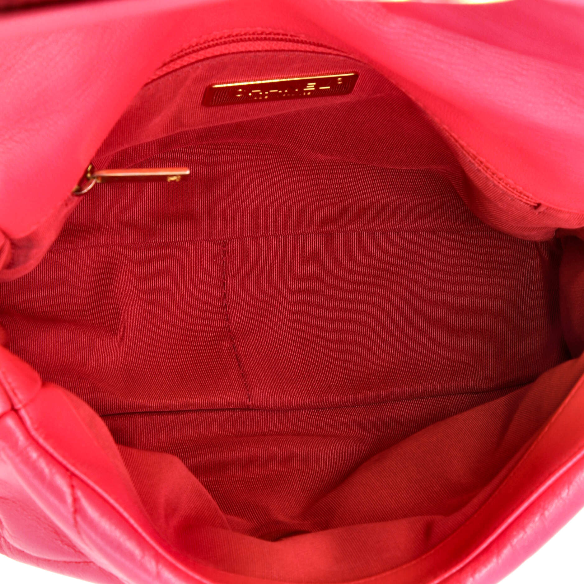 19 Flap Bag Quilted Leather Medium