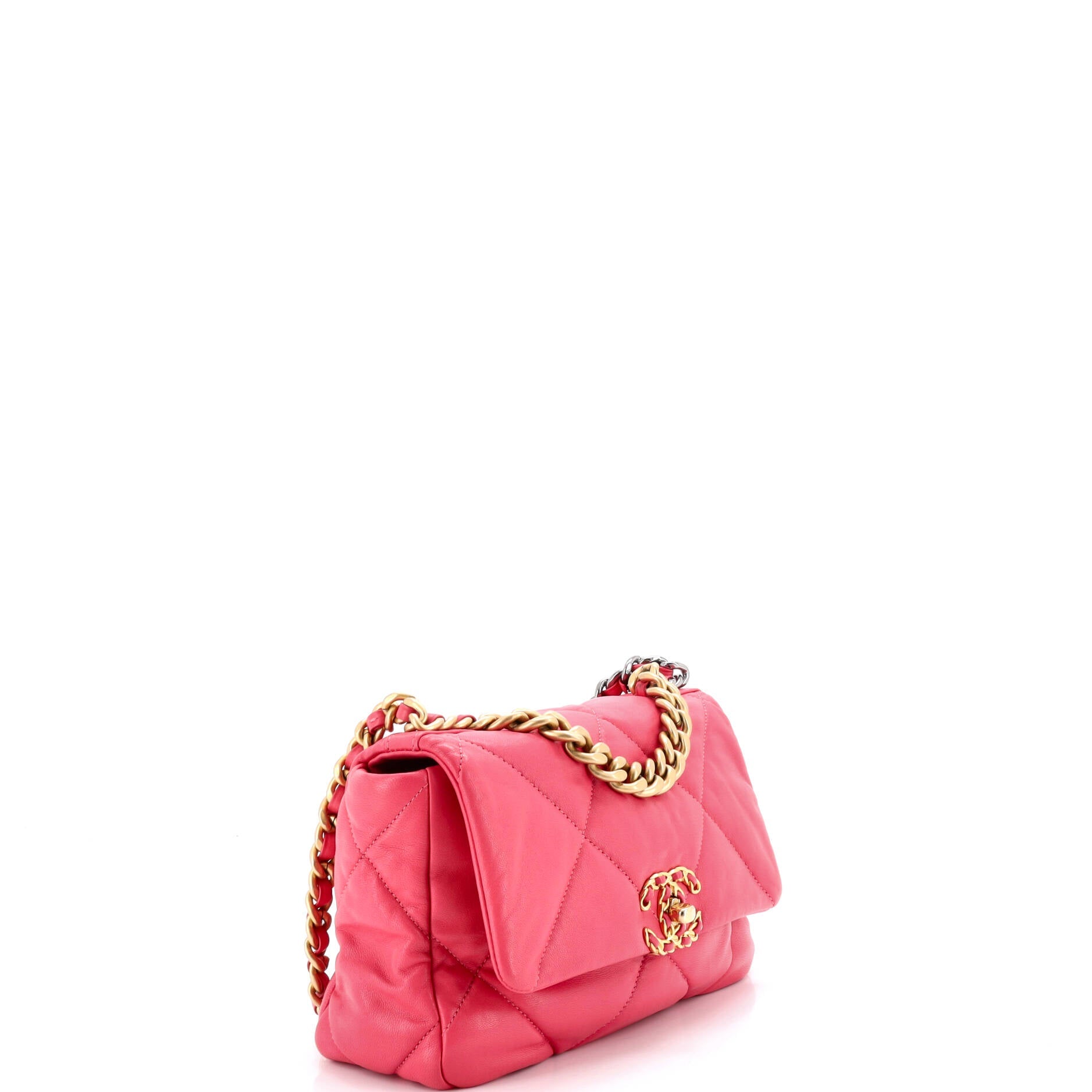 19 Flap Bag Quilted Leather Medium