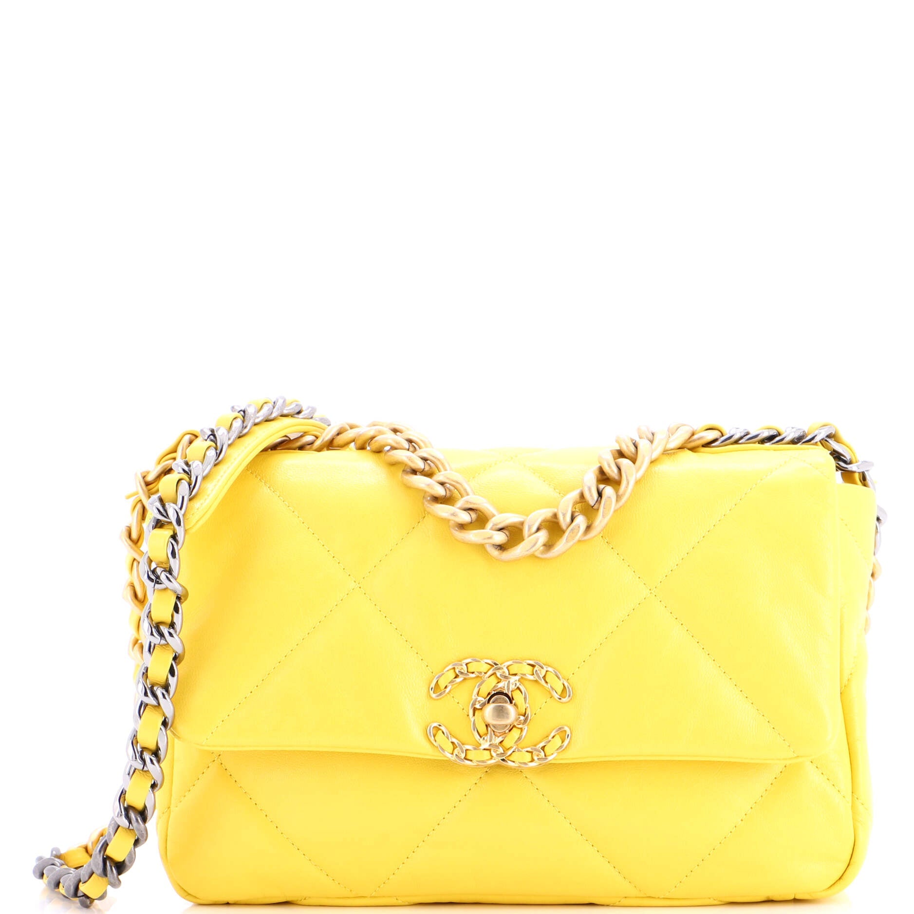 19 Flap Bag Quilted Leather Medium