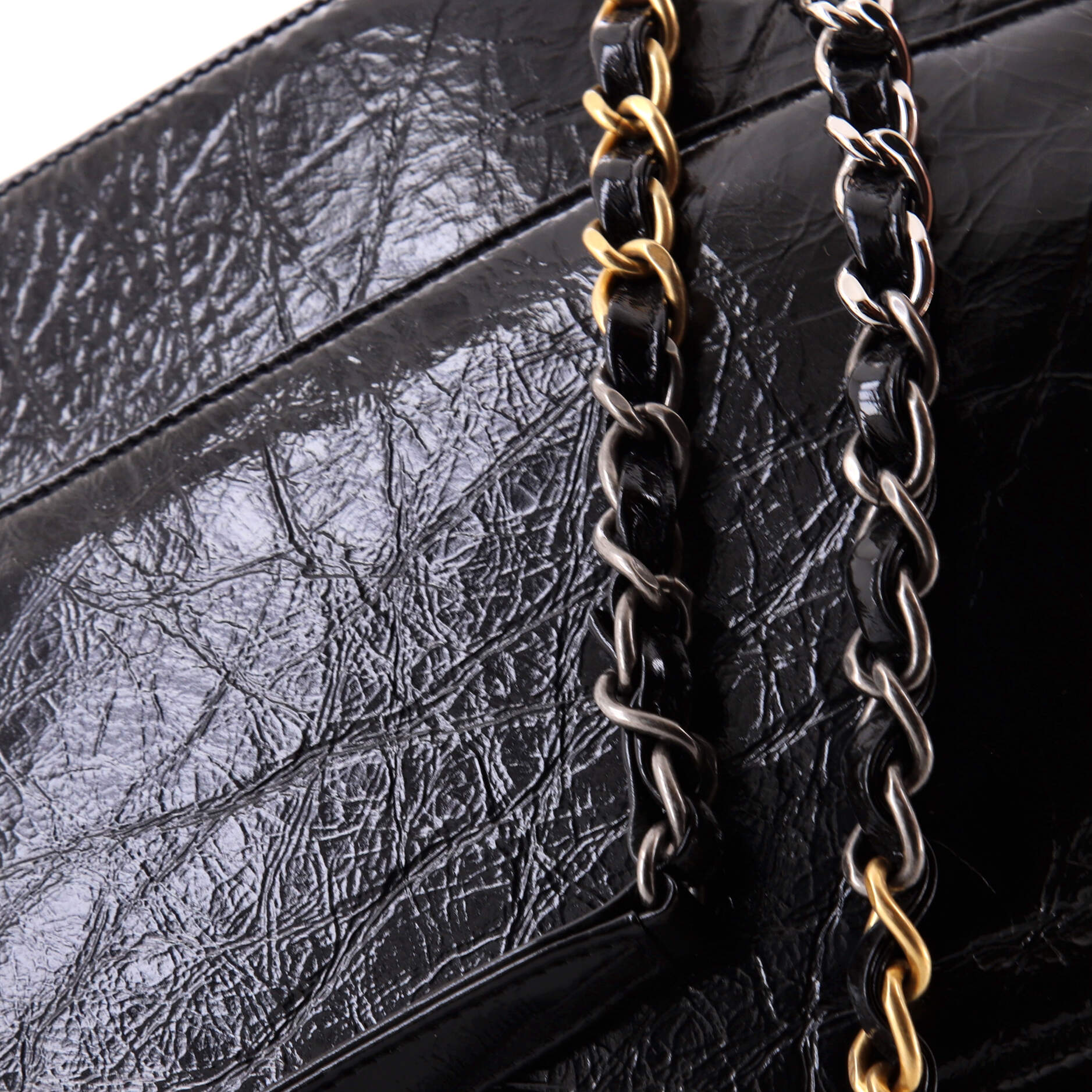 Paris-31 Rue Cambon Timeless CC Shopping Tote Quilted Shiny Aged Calfskin Medium