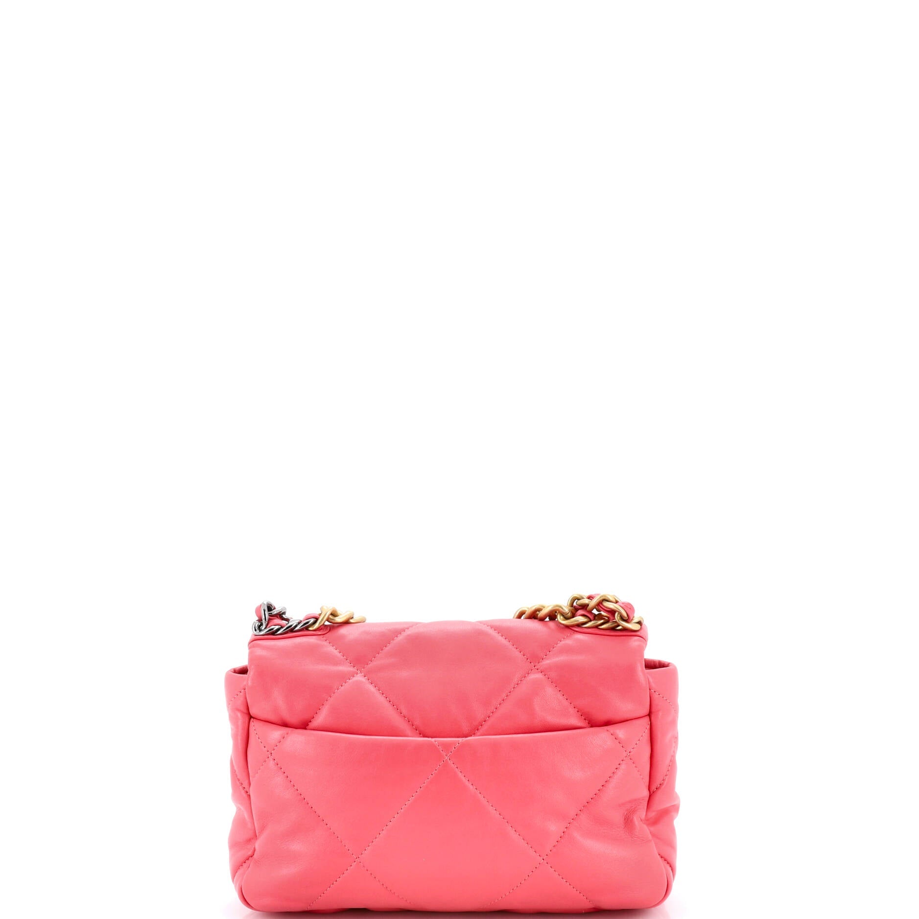 19 Flap Bag Quilted Leather Medium