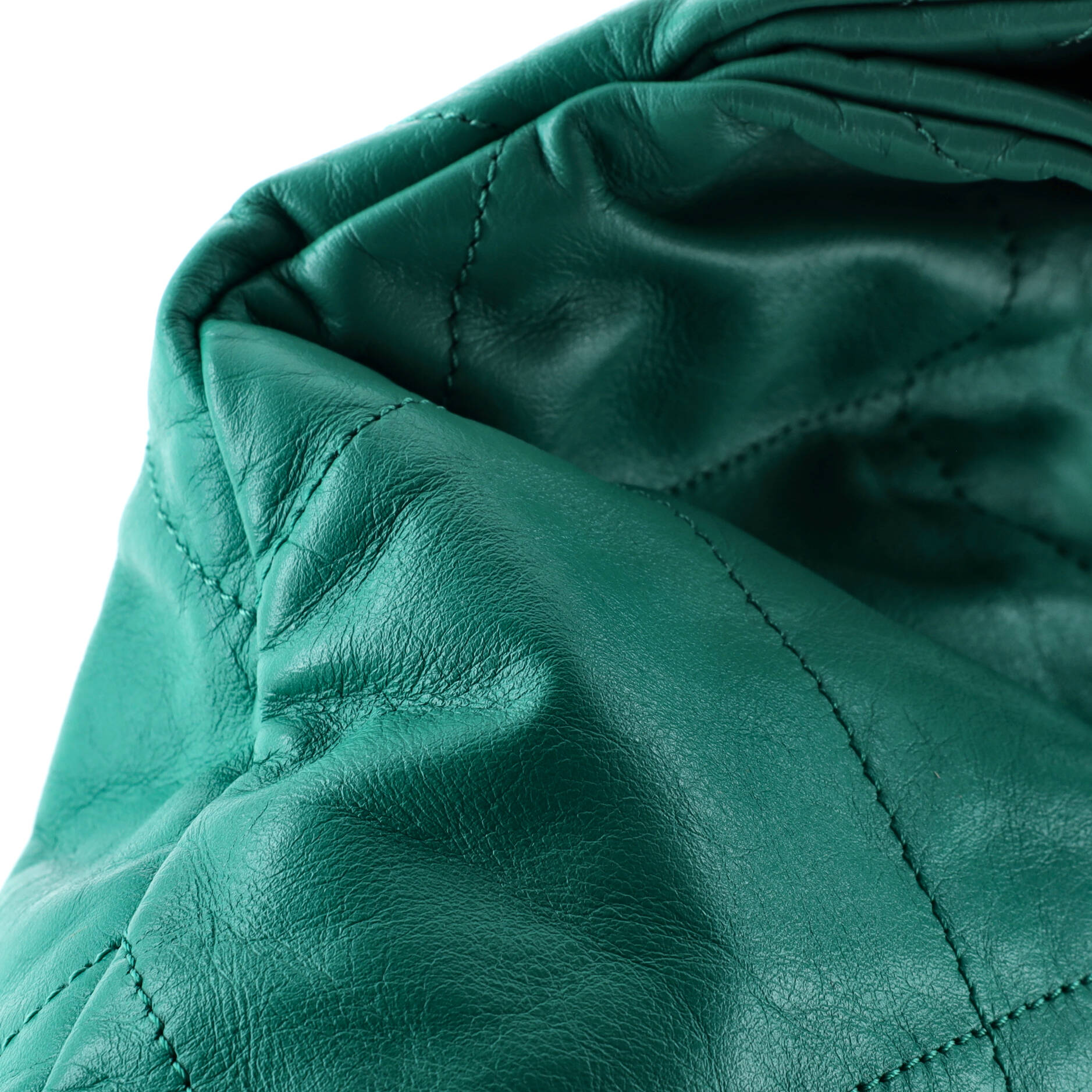 22 Chain Hobo Quilted Calfskin Small