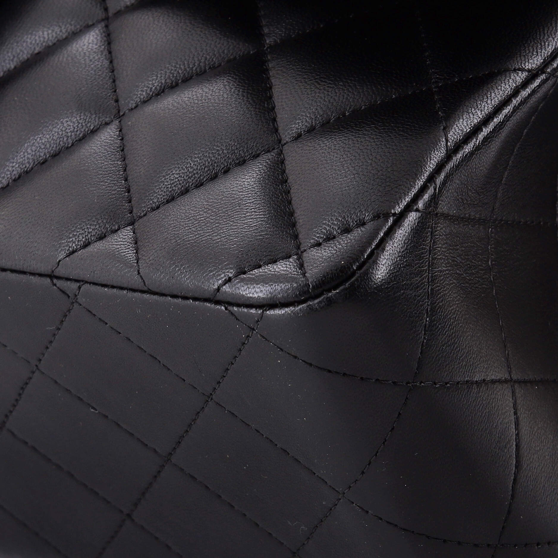 Classic Double Flap Bag Quilted Lambskin Jumbo