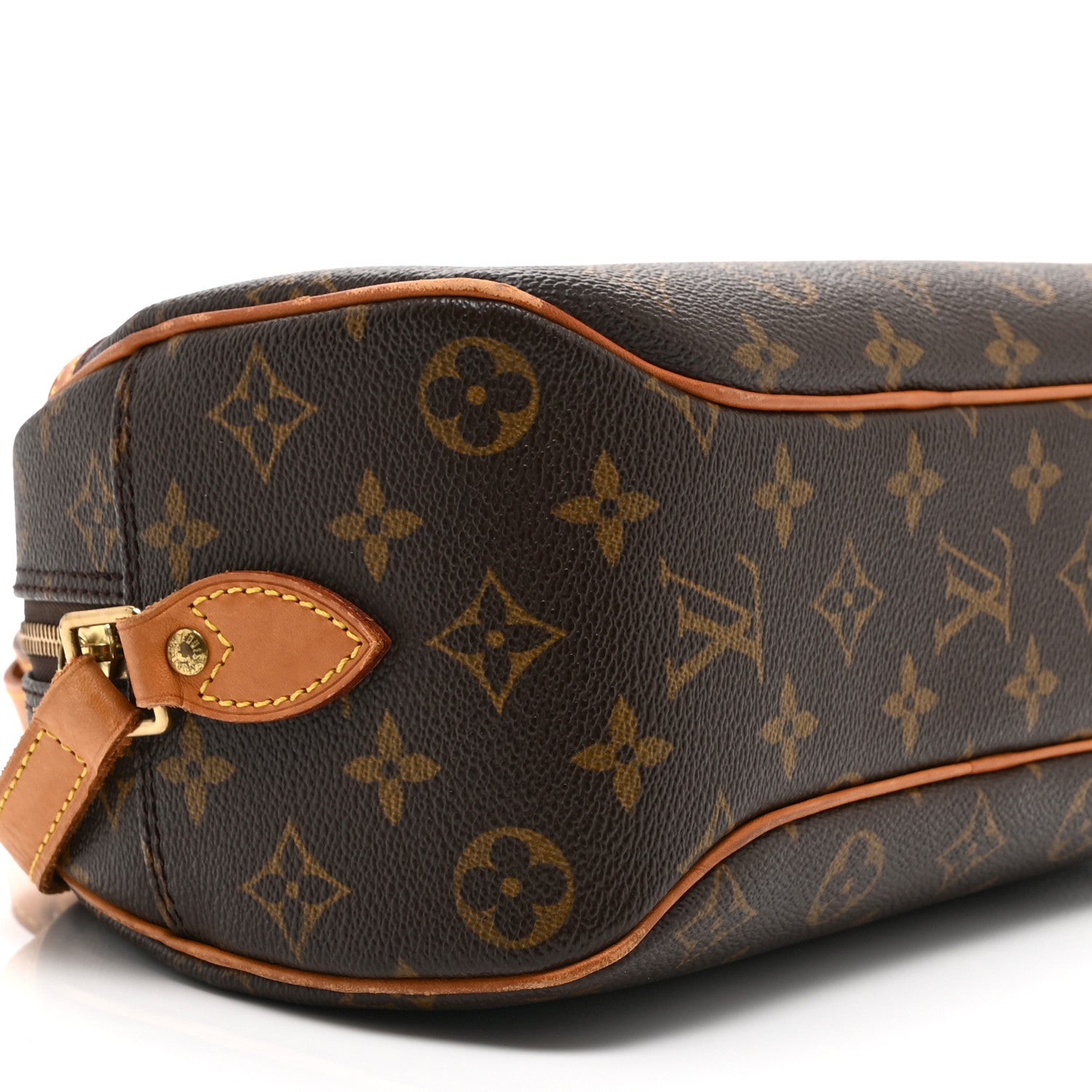 Monogram Blois