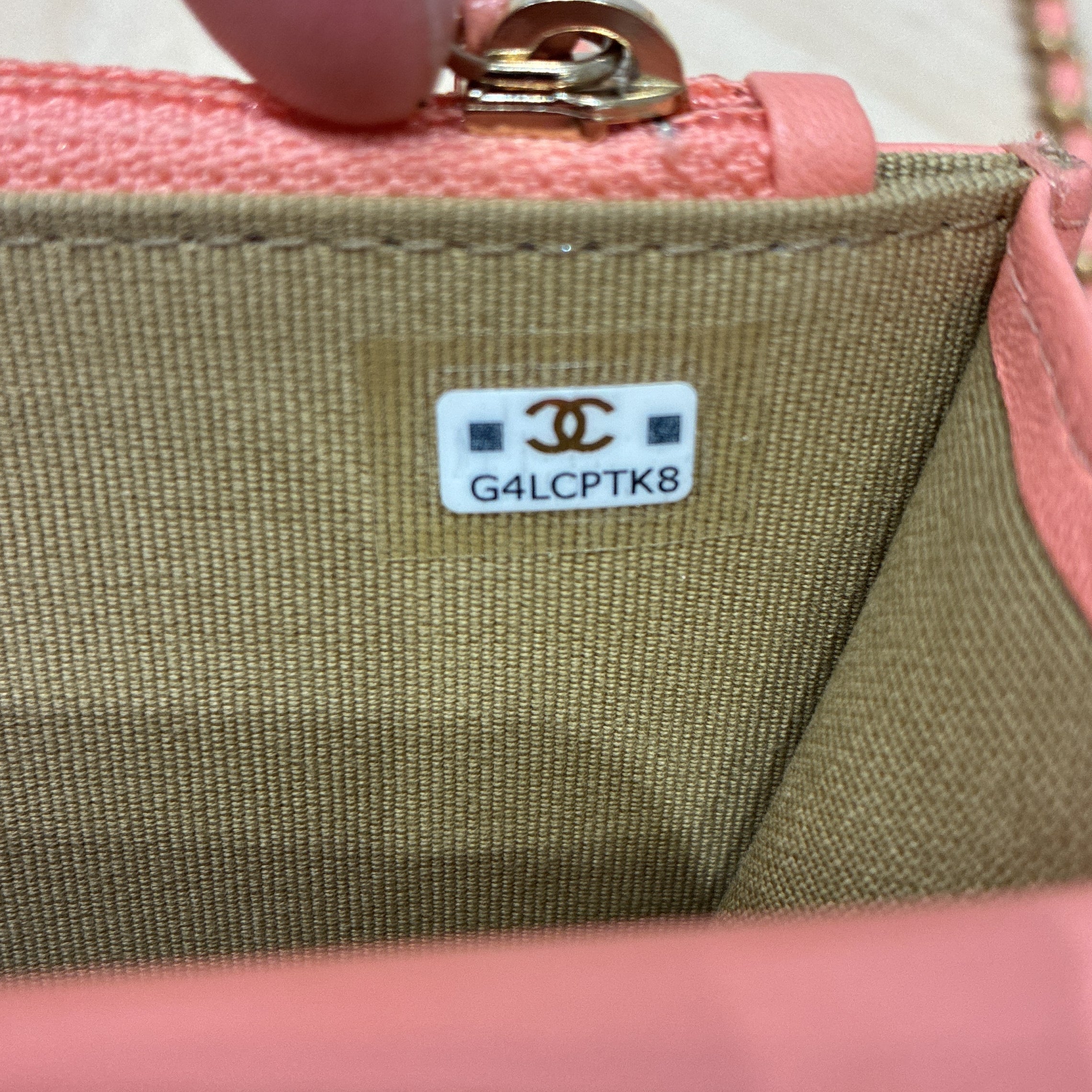 Pearl Crush Flap Phone Holder with Chain Quilted Lambskin