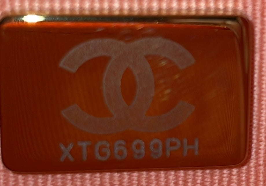 19 Wallet on Chain Quilted Lambskin