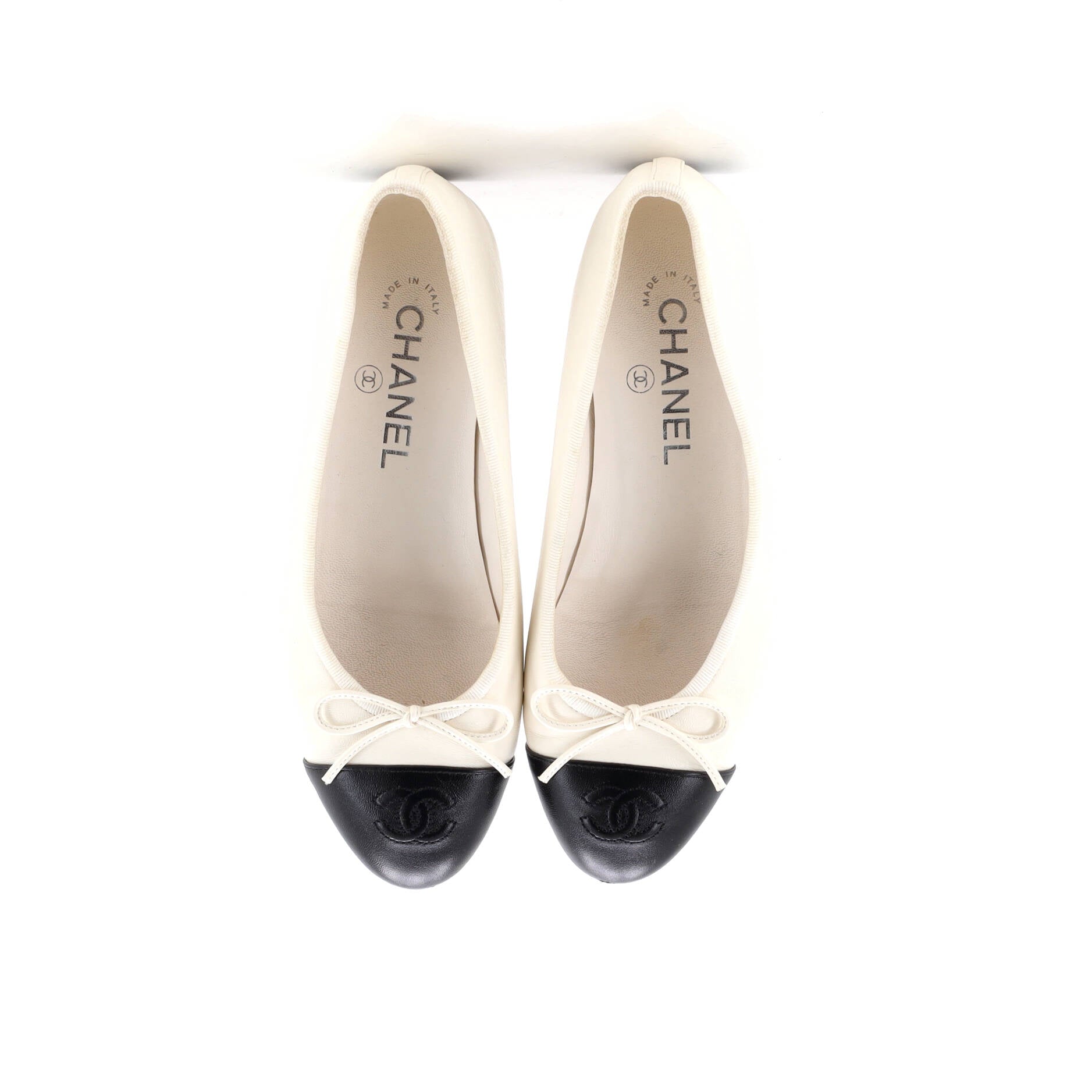 Women's CC Cap Toe Bow Ballerina Flats Leather