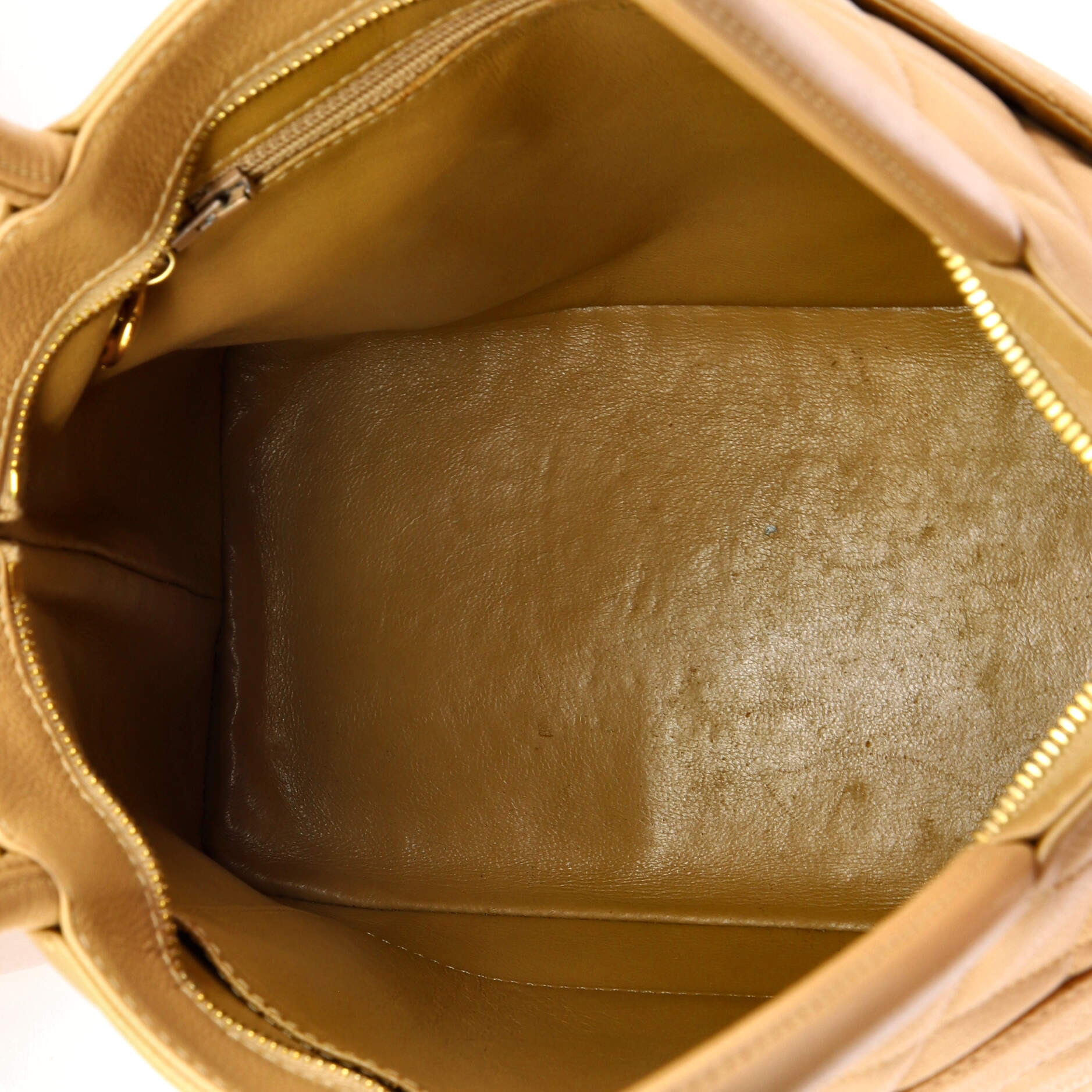 Medallion Tote Quilted Caviar