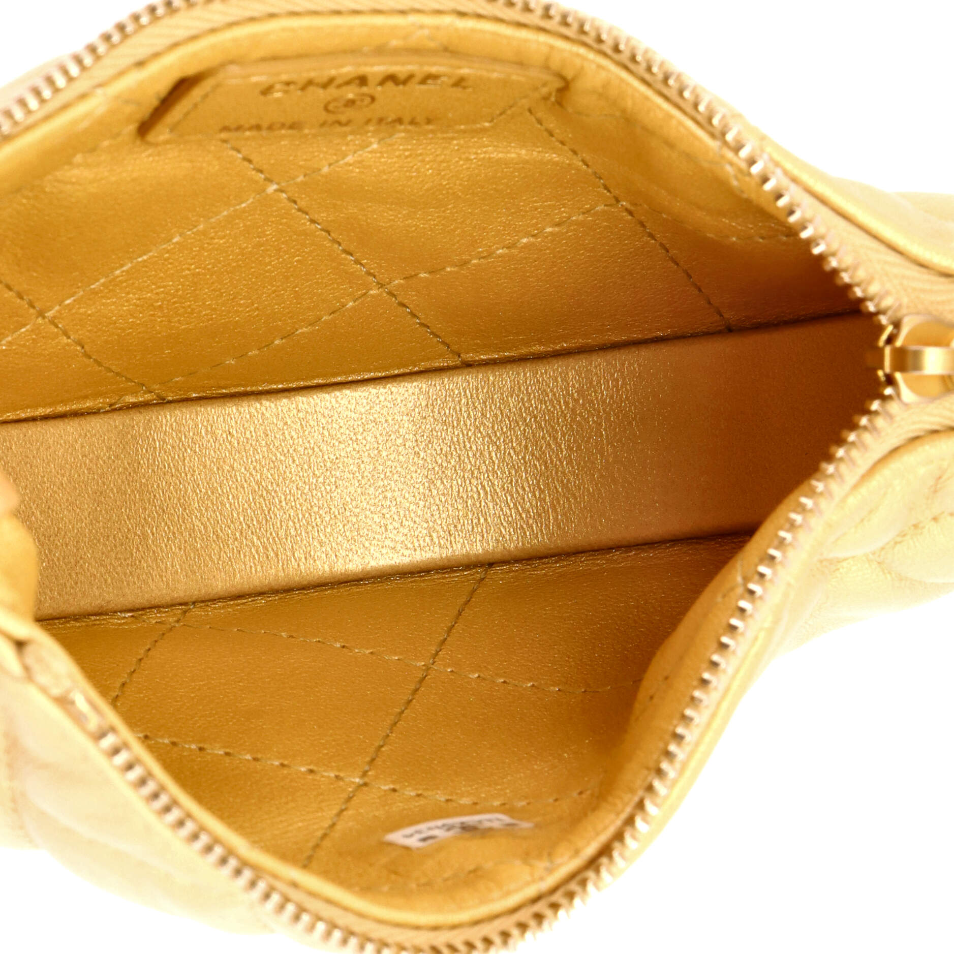 Chain Around Hobo Pouch Quilted Lambskin Extra Mini