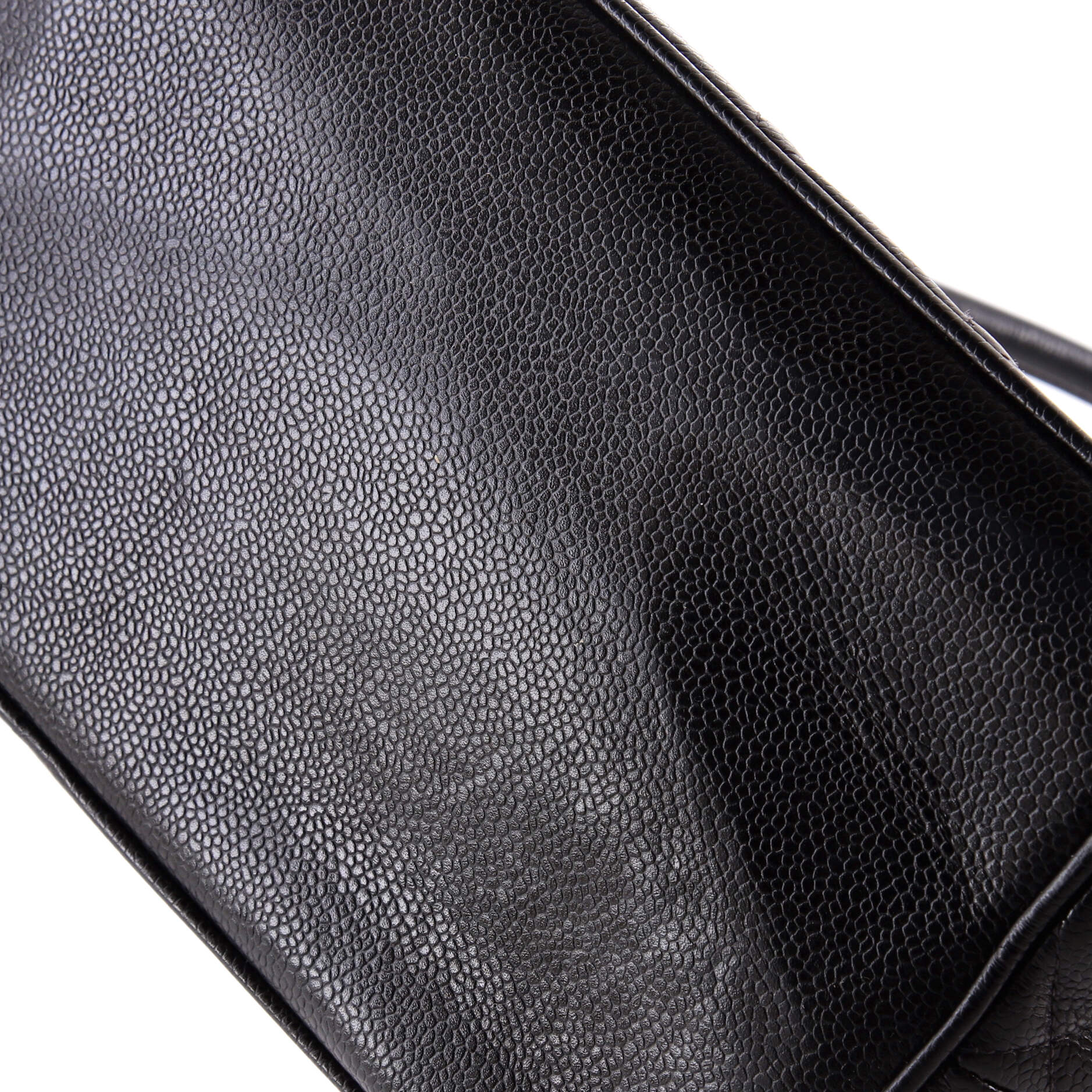 Medallion Tote Quilted Caviar