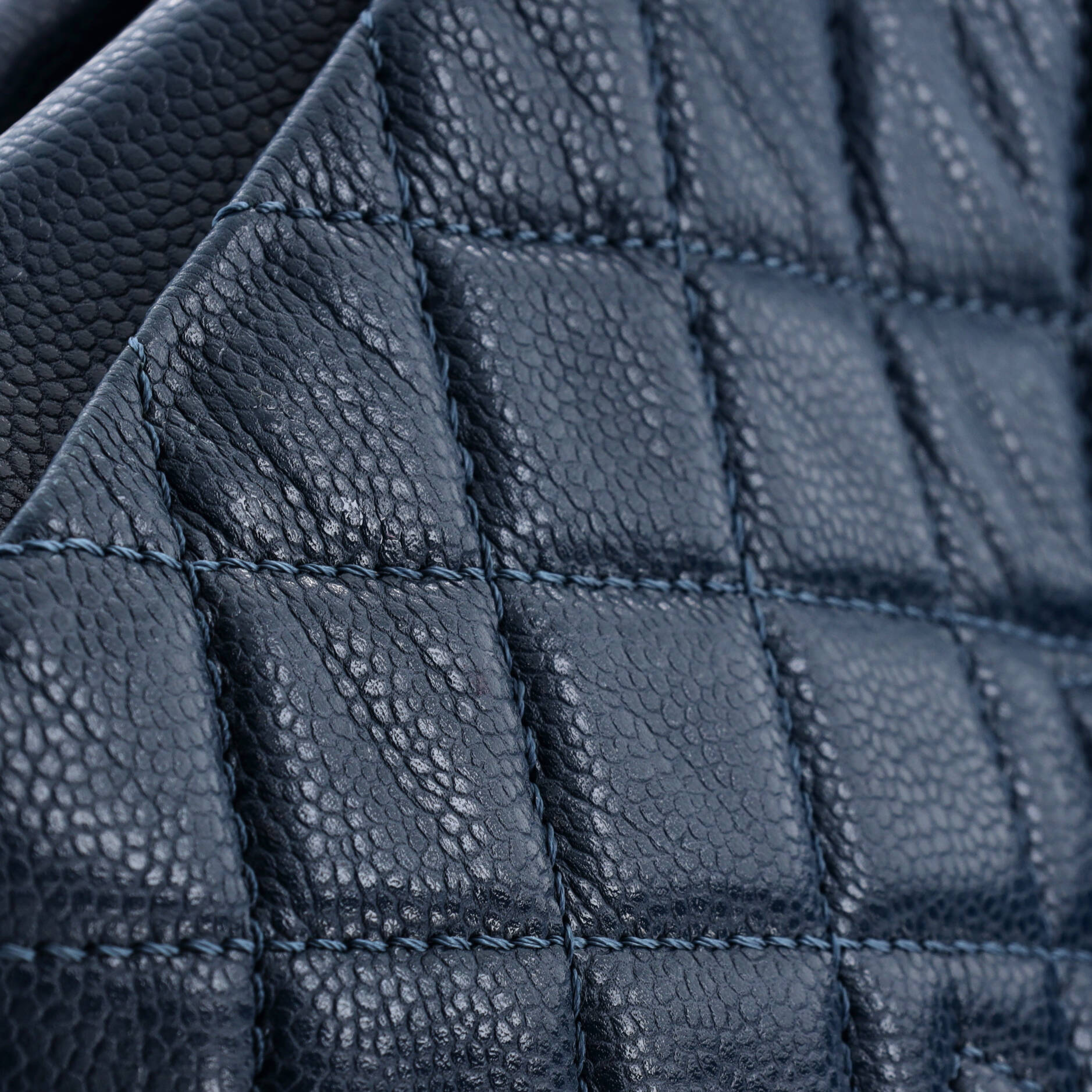 Timeless CC Frame Tote Quilted Caviar Medium
