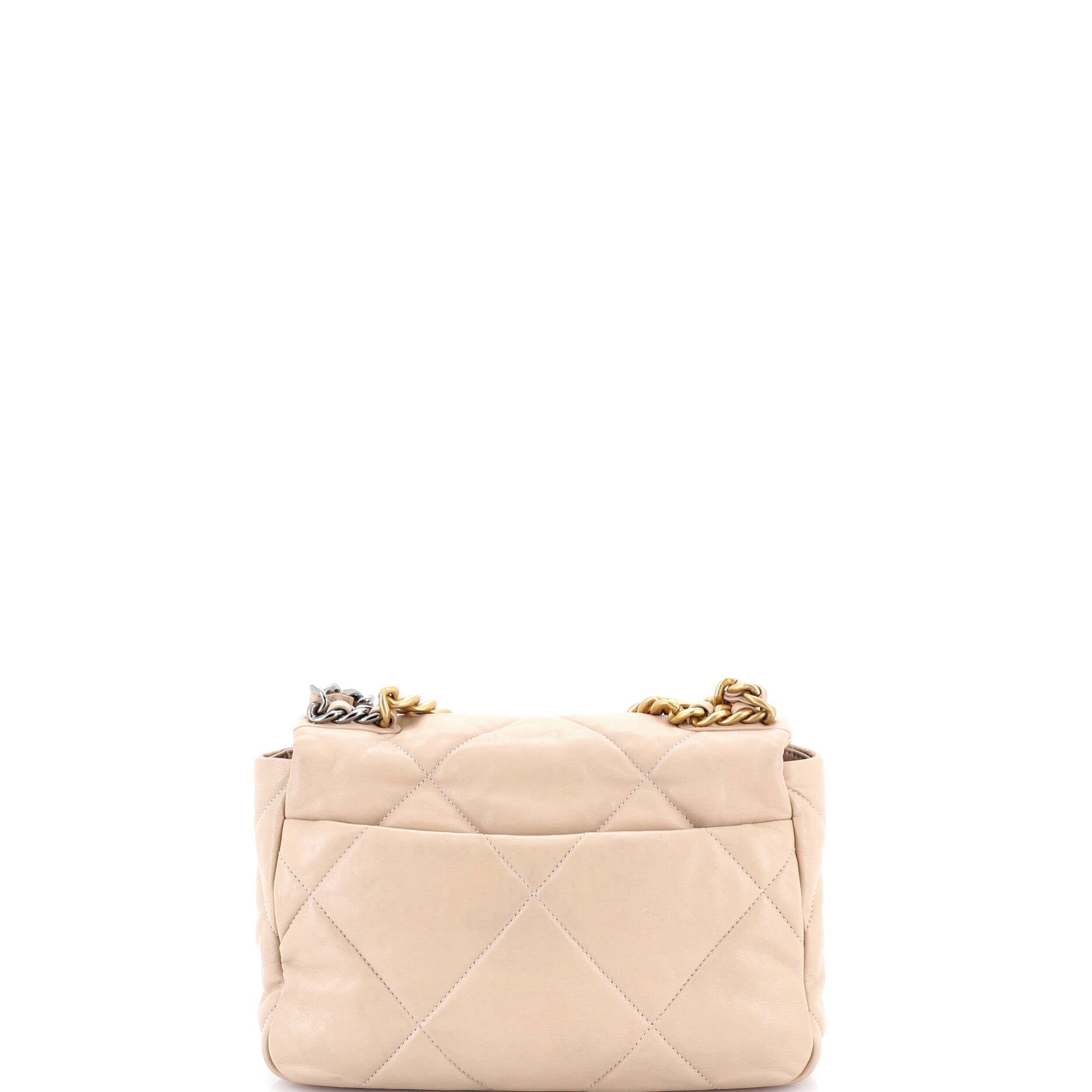 19 Flap Bag Quilted Leather Medium