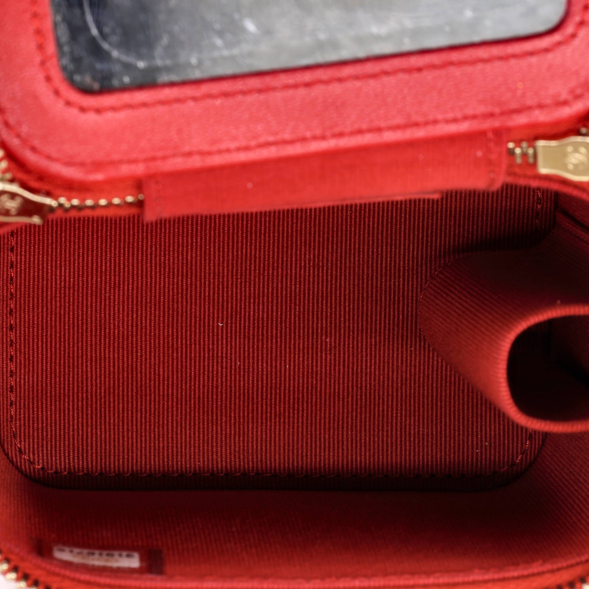 Classic Top Handle Vanity Case with Chain Quilted Lambskin Mini