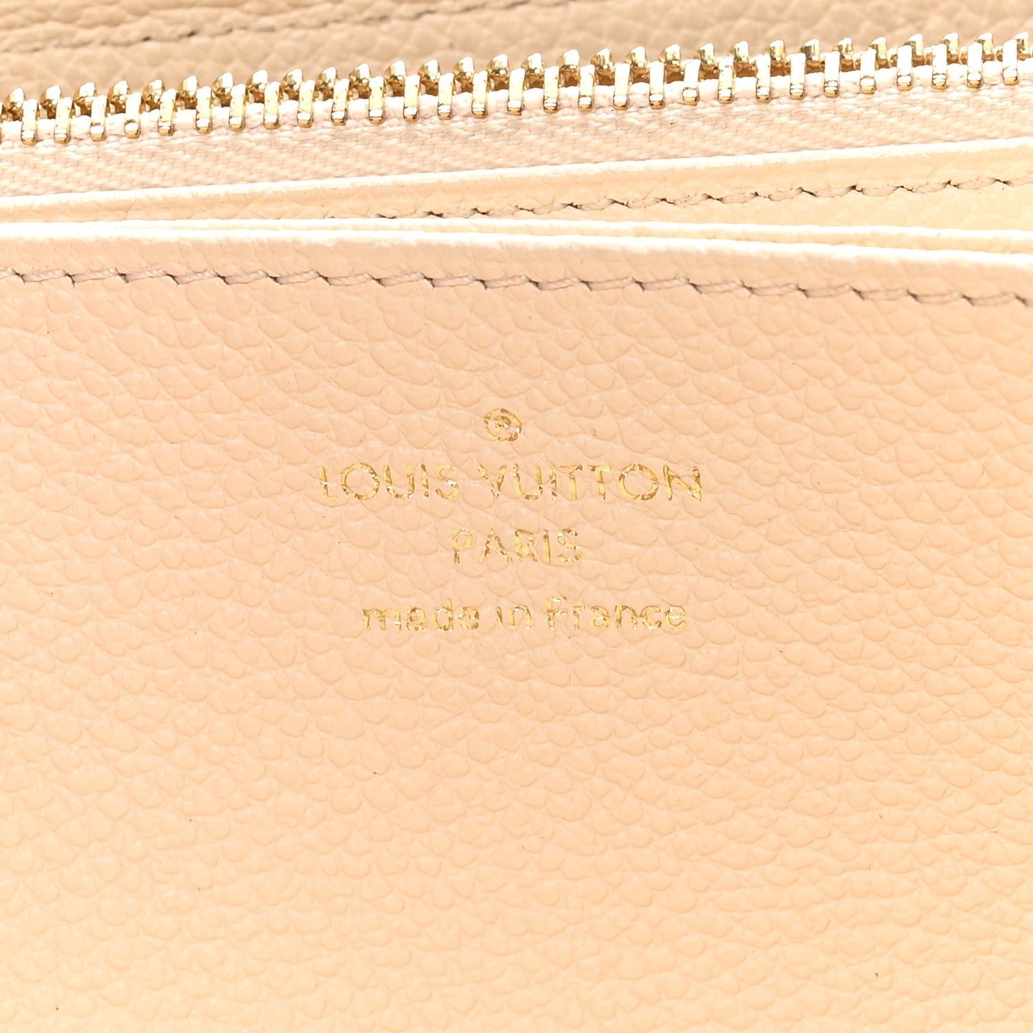 Snakeskin Empreinte Zippy Wallet Creme