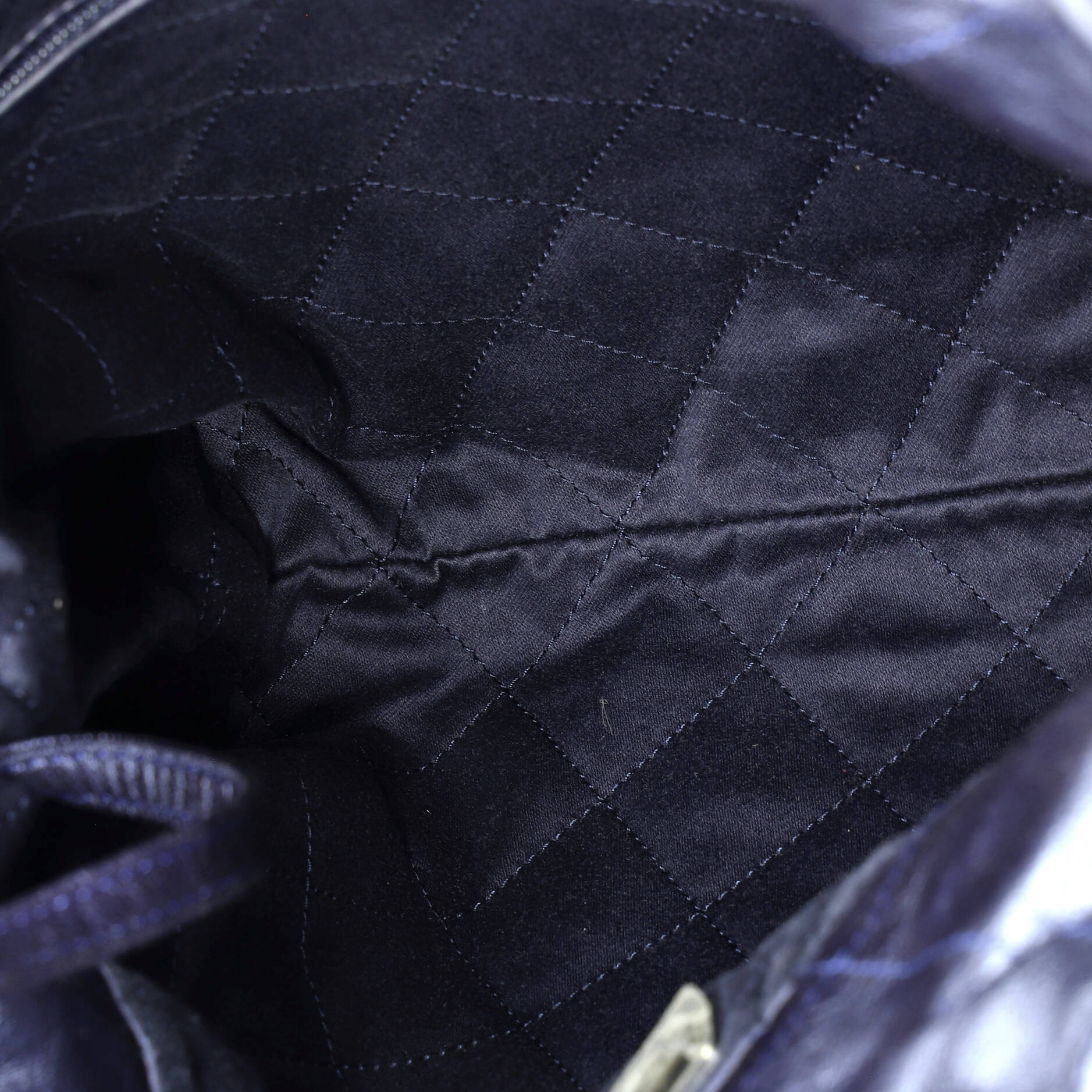 22 Chain Hobo Quilted Calfskin Small