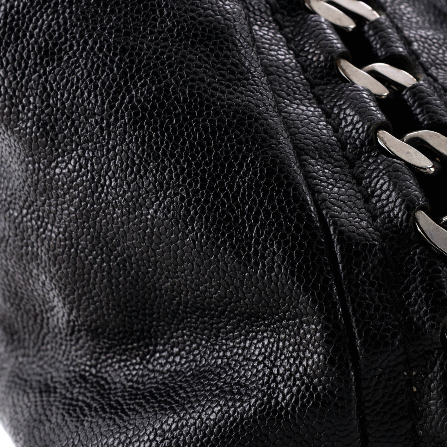 Modern Chain Tote Caviar North South