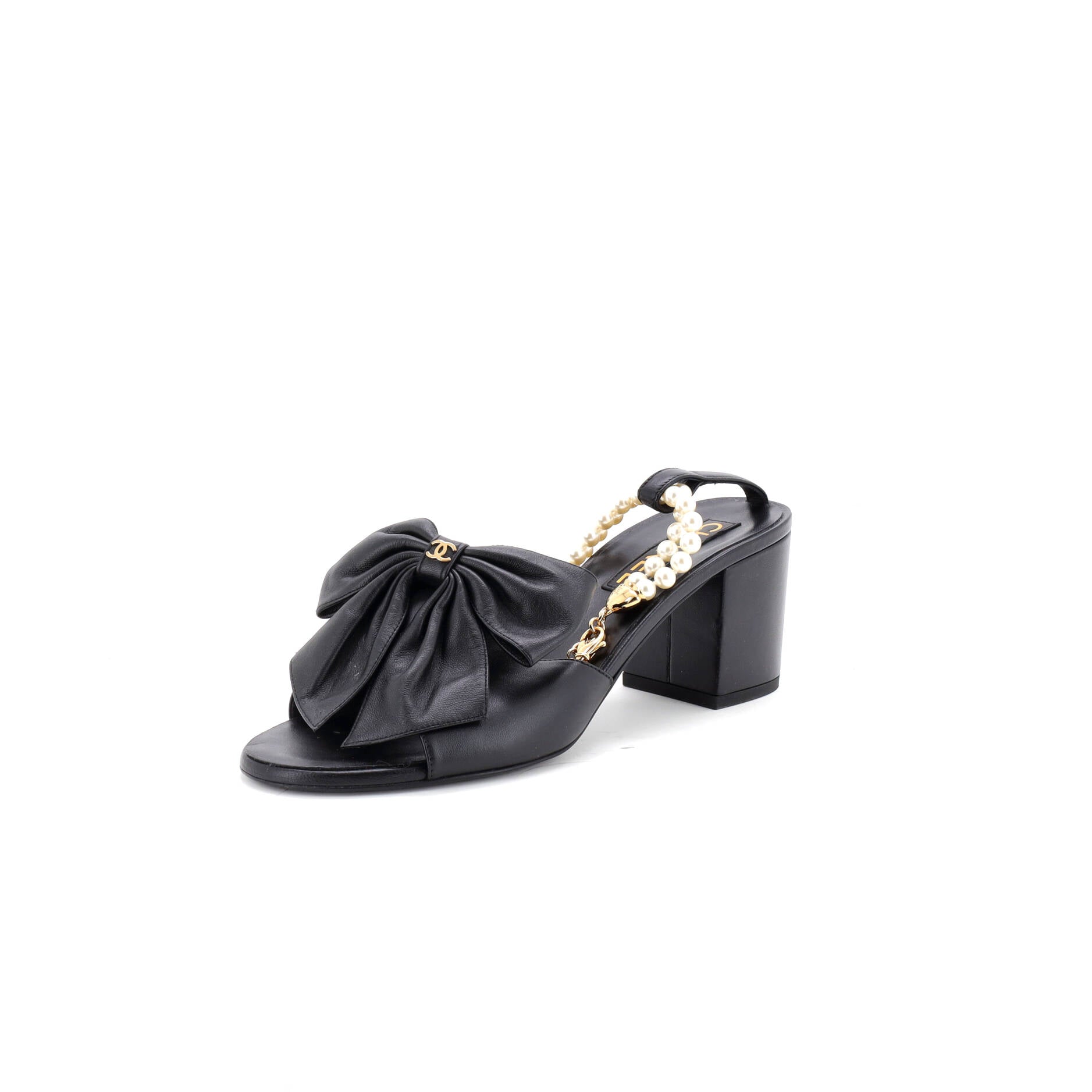 Women's CC Bow Pearl Chain Strappy Sandals Leather with Faux Pearls
