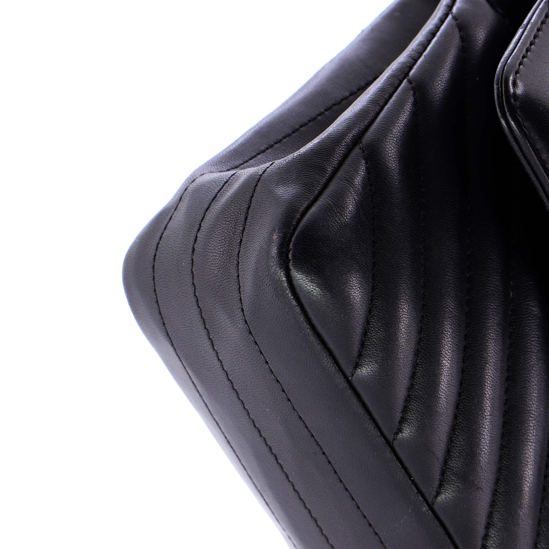 Classic Double Flap Bag Chevron Lambskin Medium