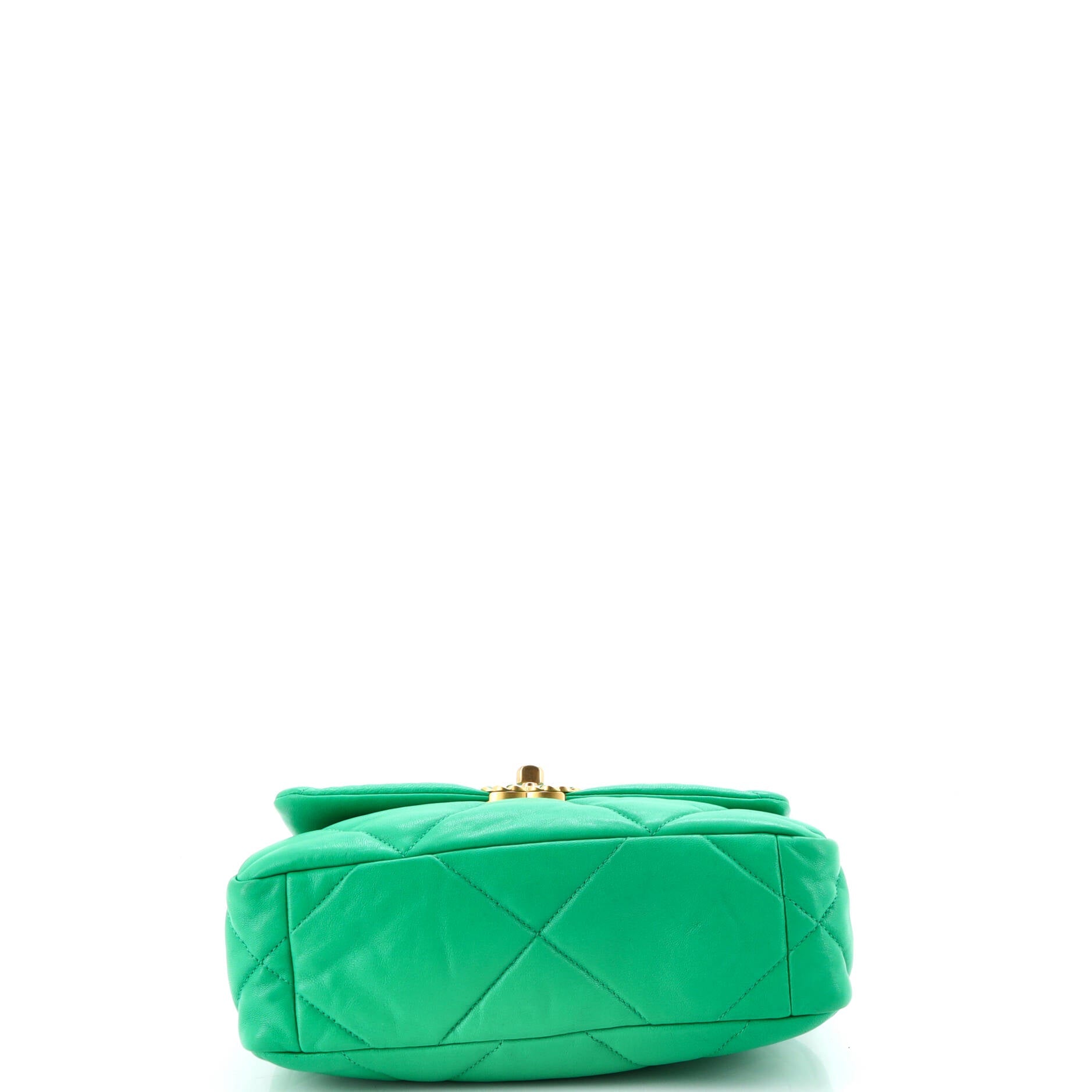 19 Flap Bag Quilted Leather Medium