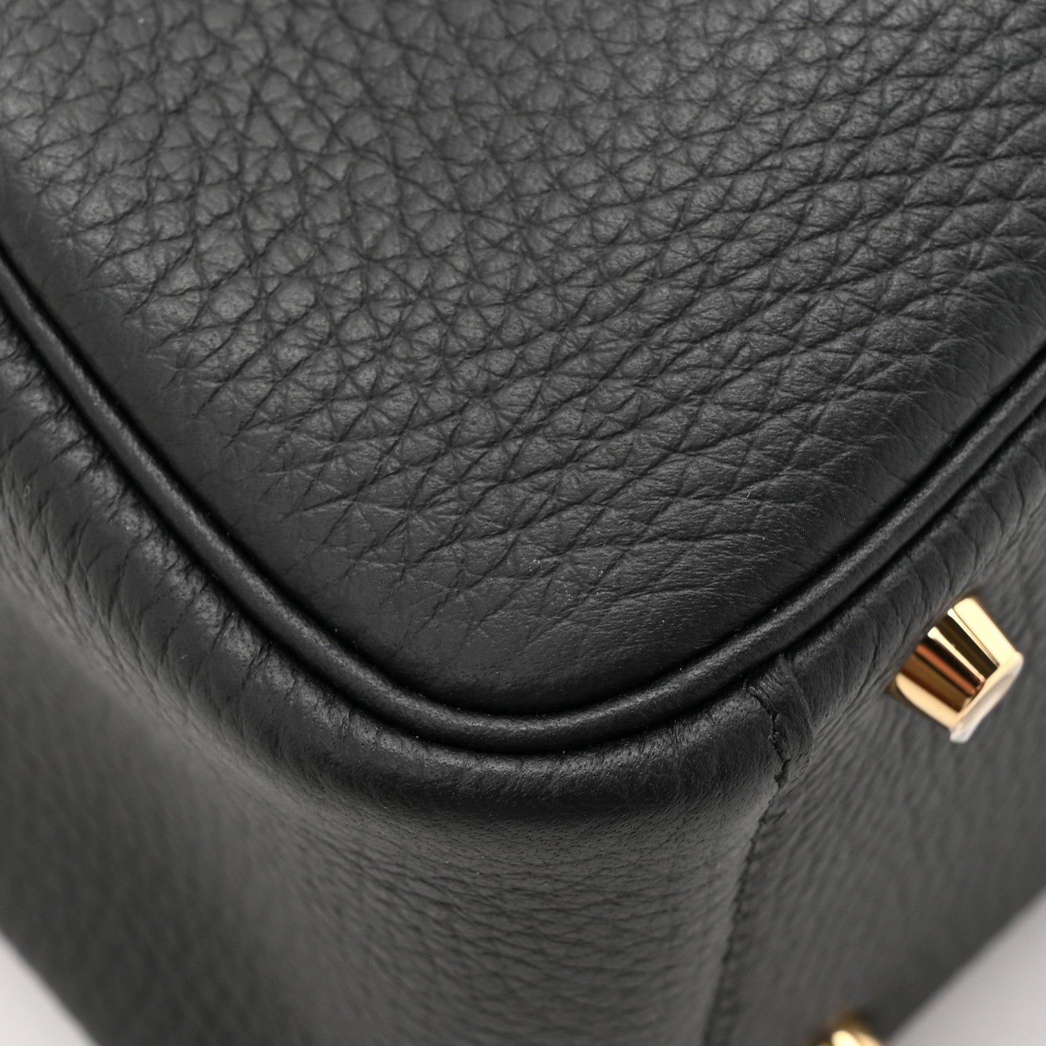 Taurillon Clemence Mini Lindy 20 Black