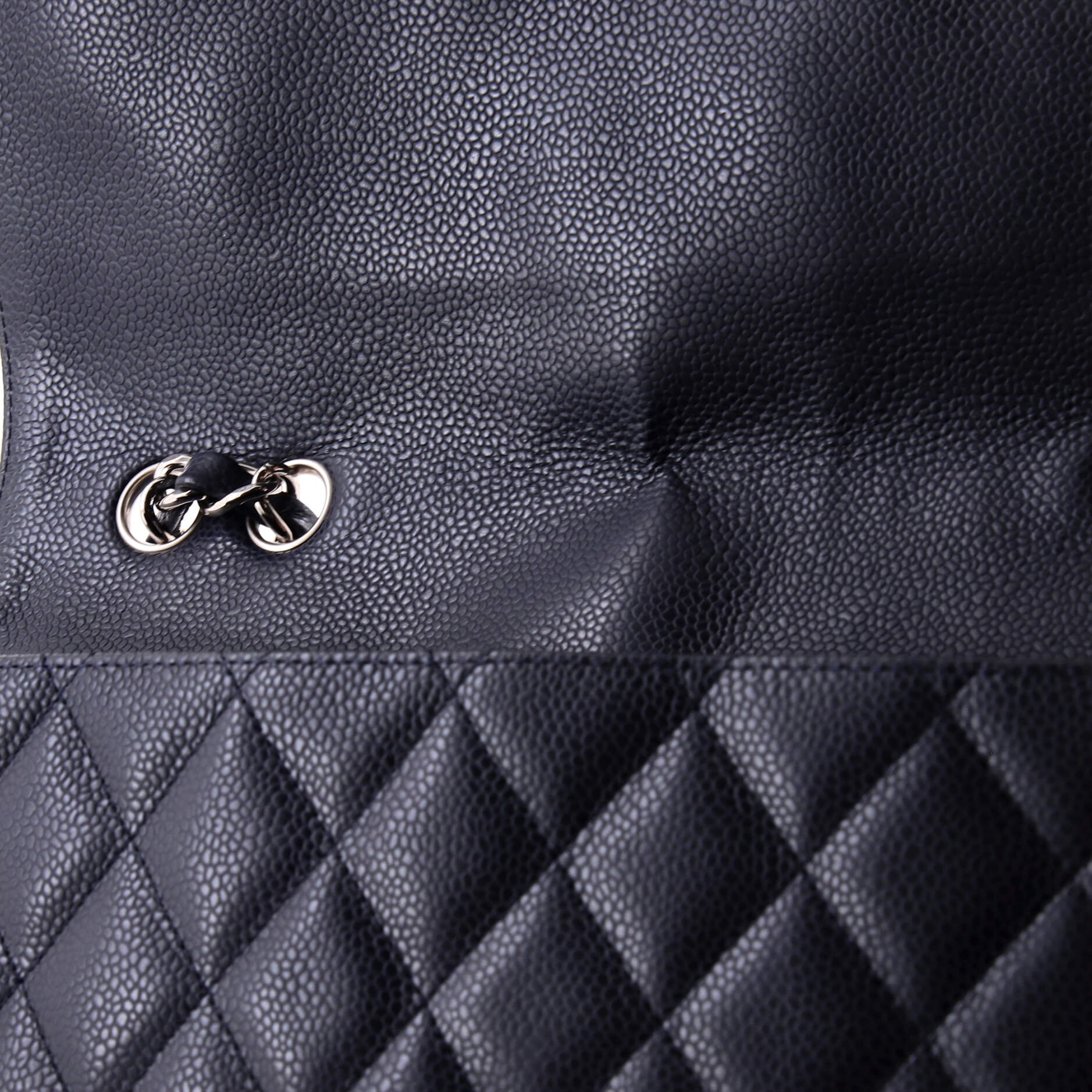 Classic Single Flap Bag Quilted Caviar Jumbo