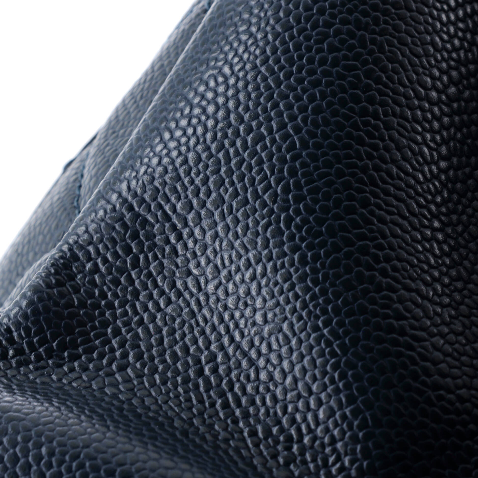 Grand Shopping Tote Quilted Caviar