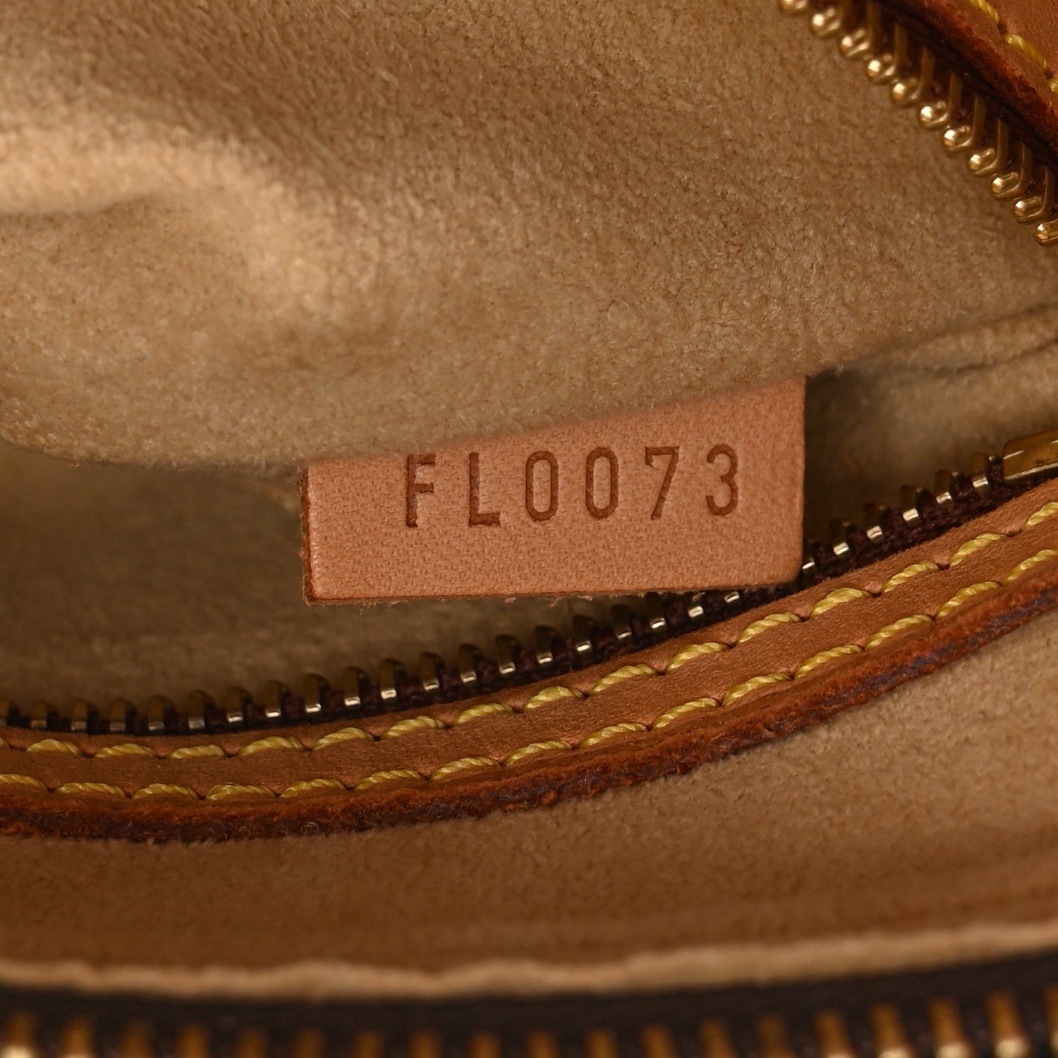 Monogram Looping MM