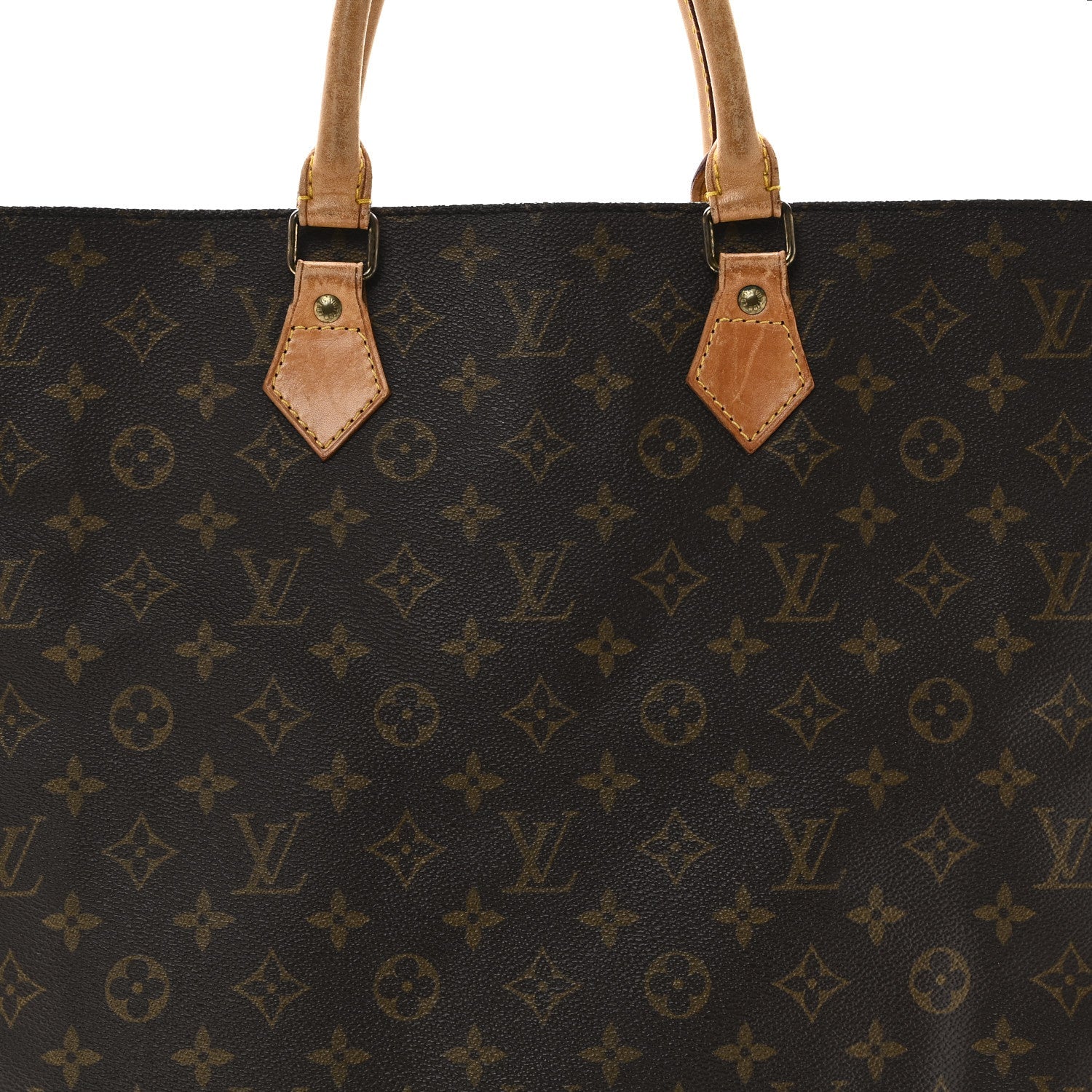 Monogram Sac Plat