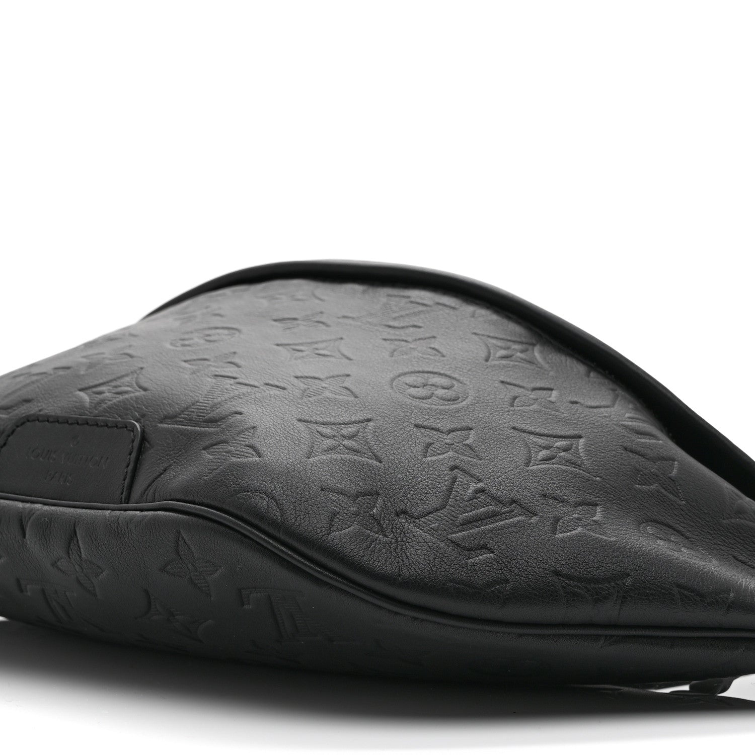 Calfskin Monogram Shadow Discovery Bumbag Black